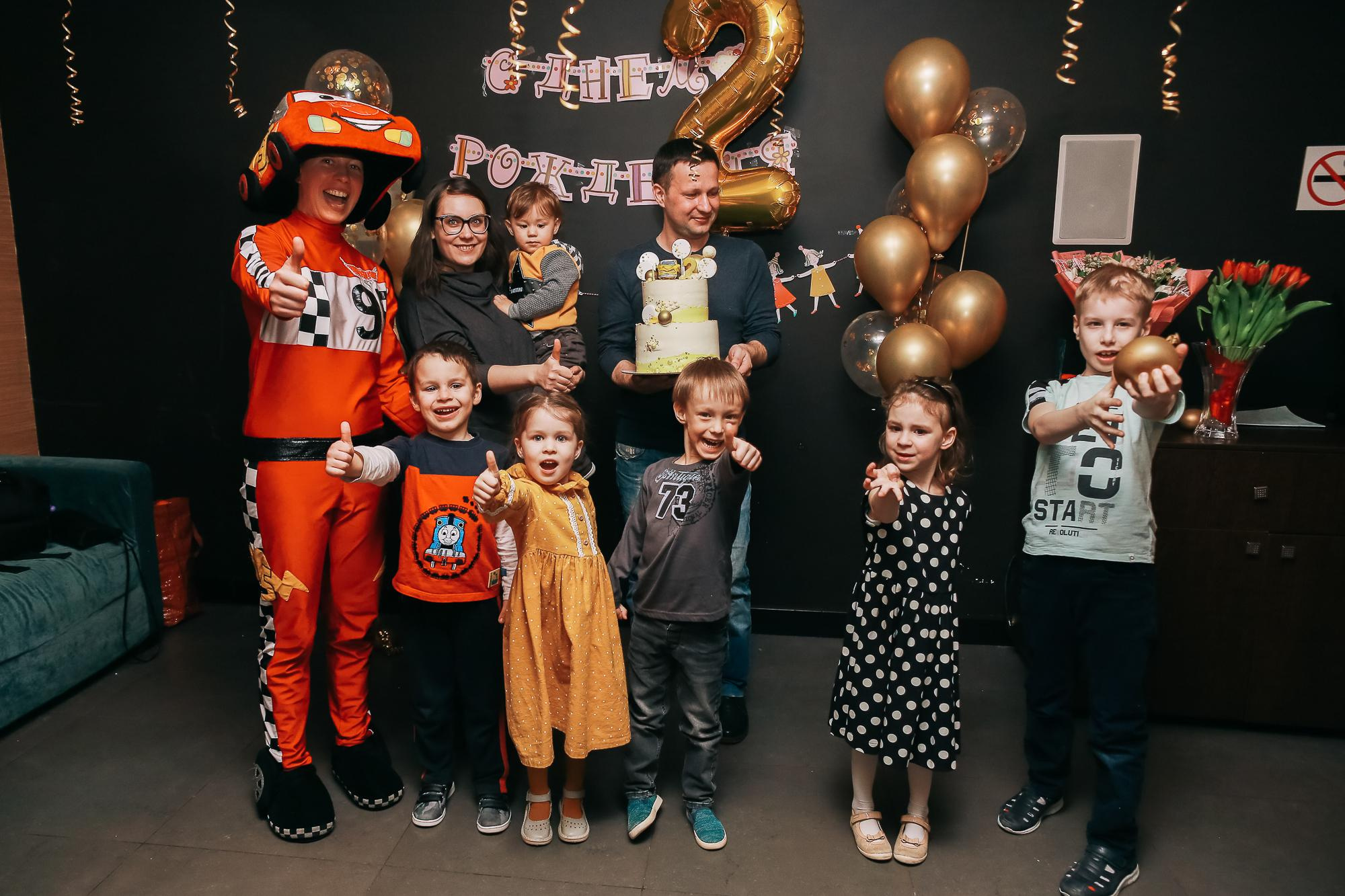 День Рождения Андрюши в кафе Якитория. Антонина Морозова, профессиональный семейный фотограф видеограф