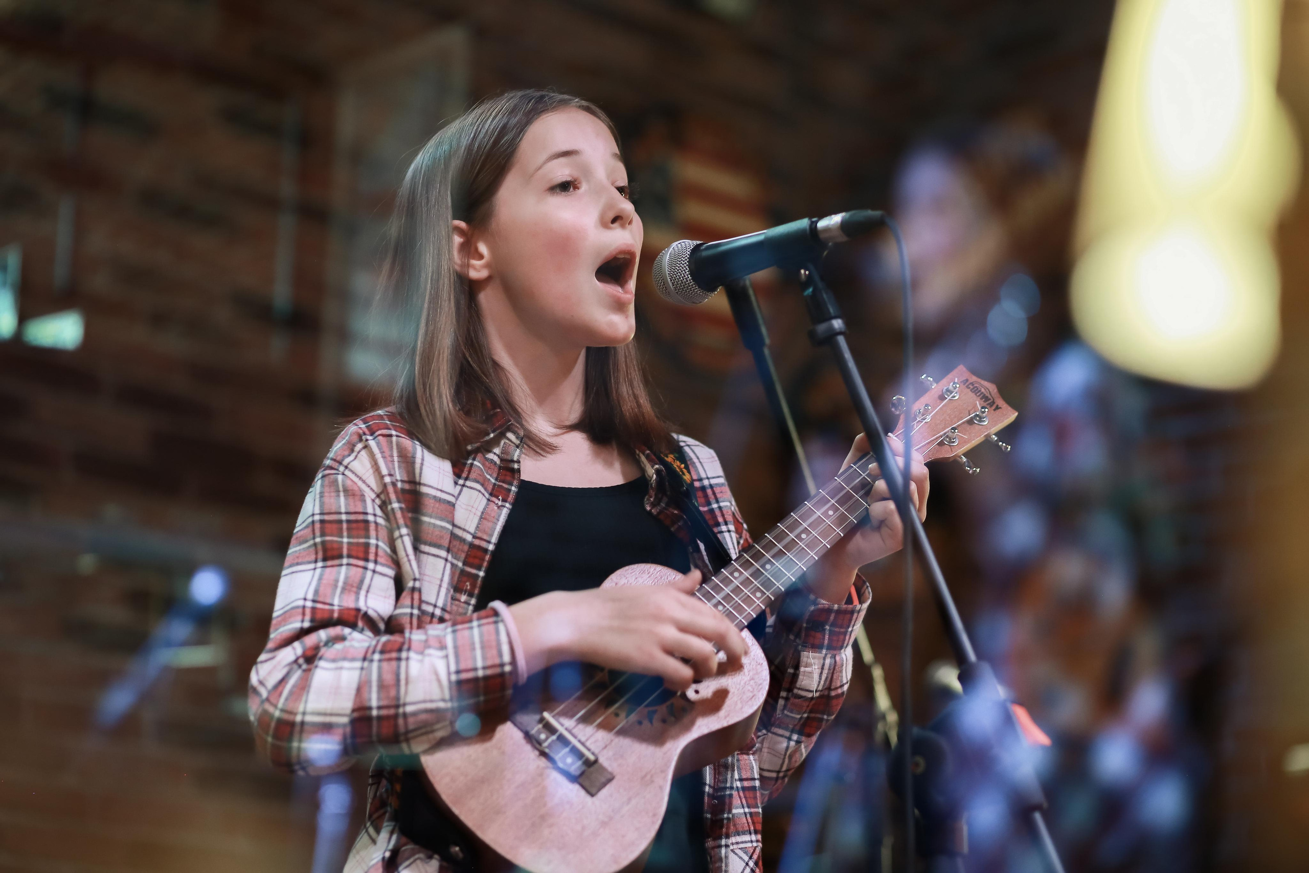 АРТ-РОК Фестиваль. Клуб АР-ТЭ. Антонина Морозова, профессиональный семейный фотограф видеограф