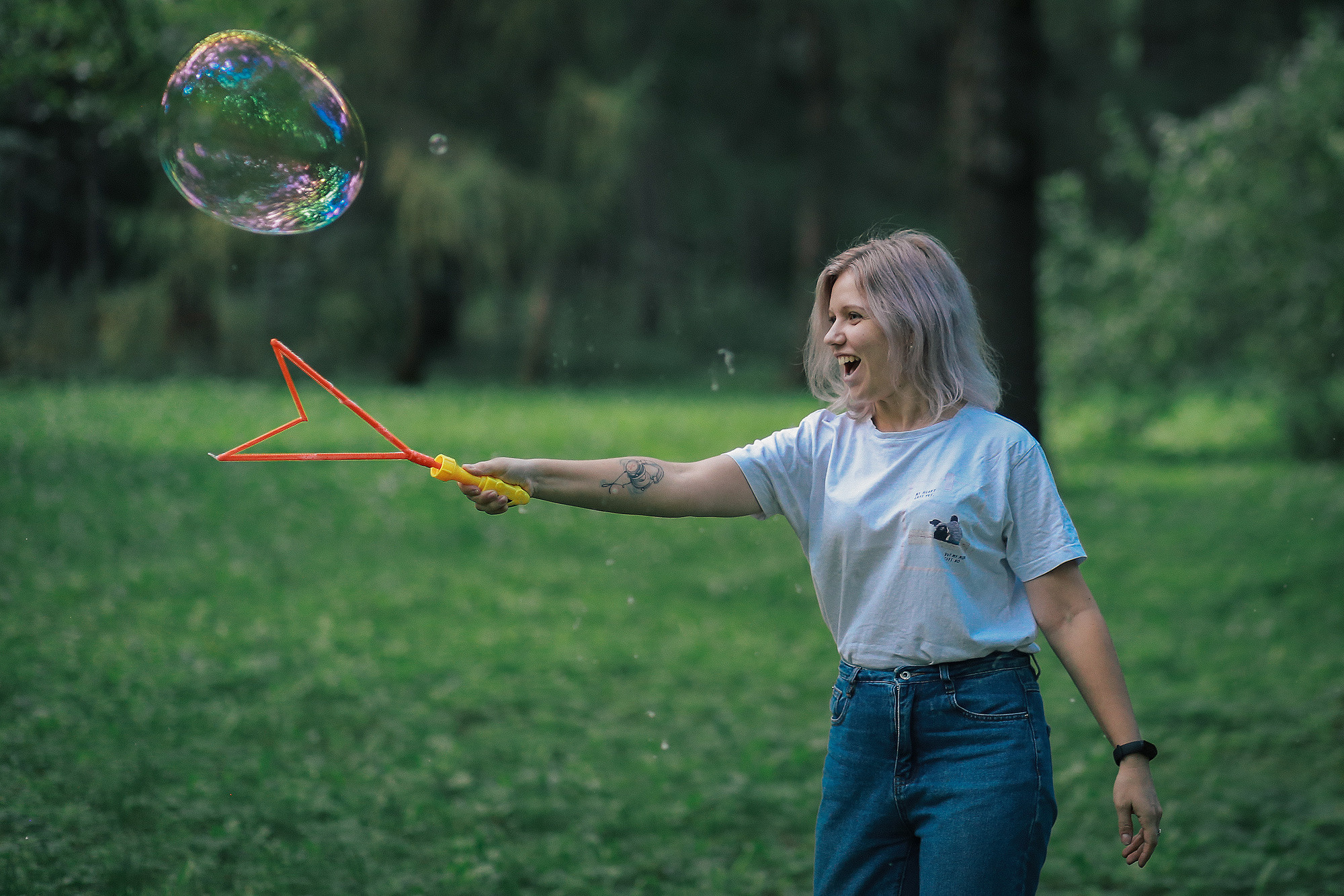 Женя и Костя в Ботаническом саду. Антонина Морозова, профессиональный семейный фотограф видеограф