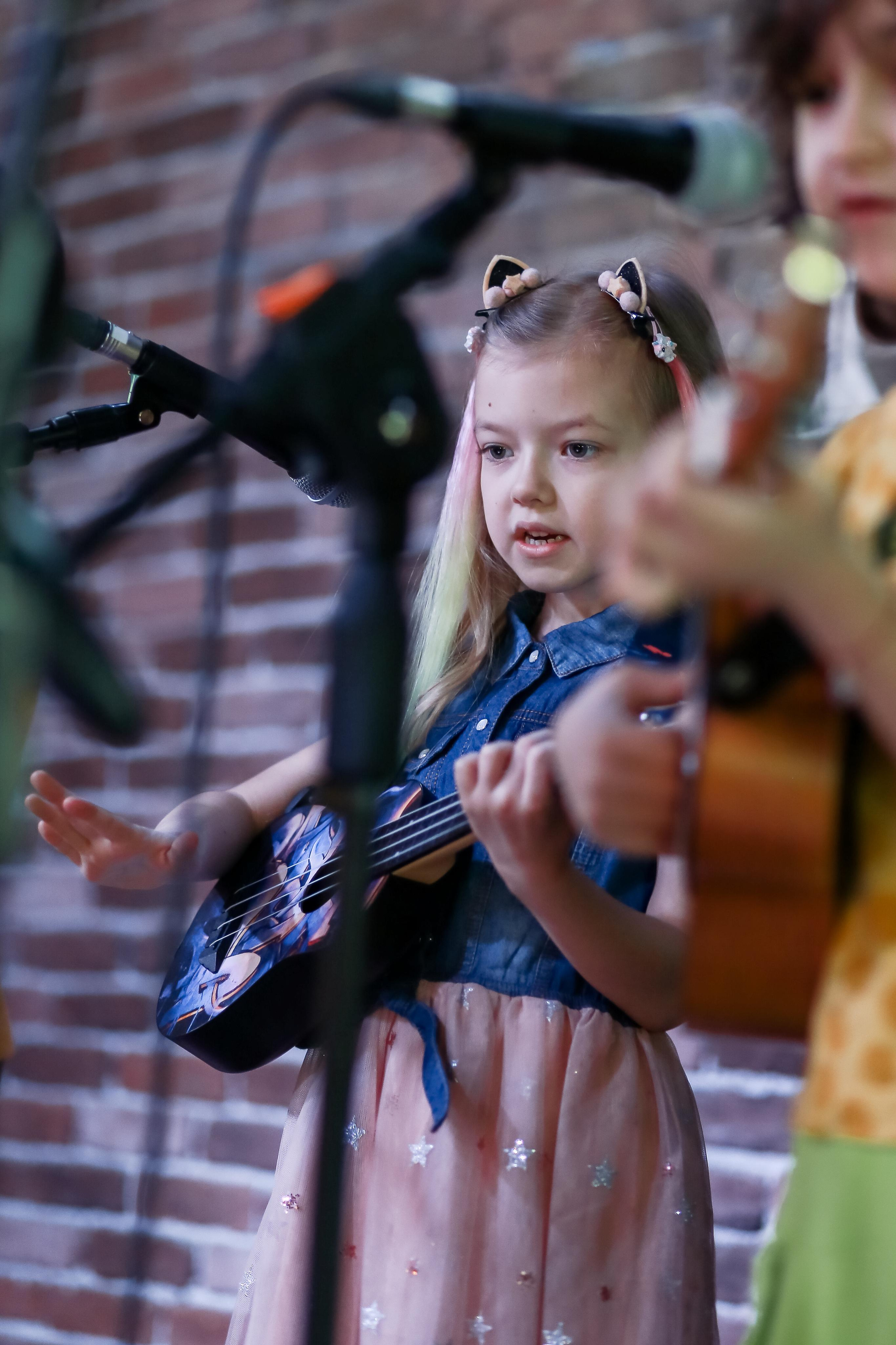 АРТ-РОК Фестиваль. Клуб АР-ТЭ. Антонина Морозова, профессиональный семейный фотограф видеограф