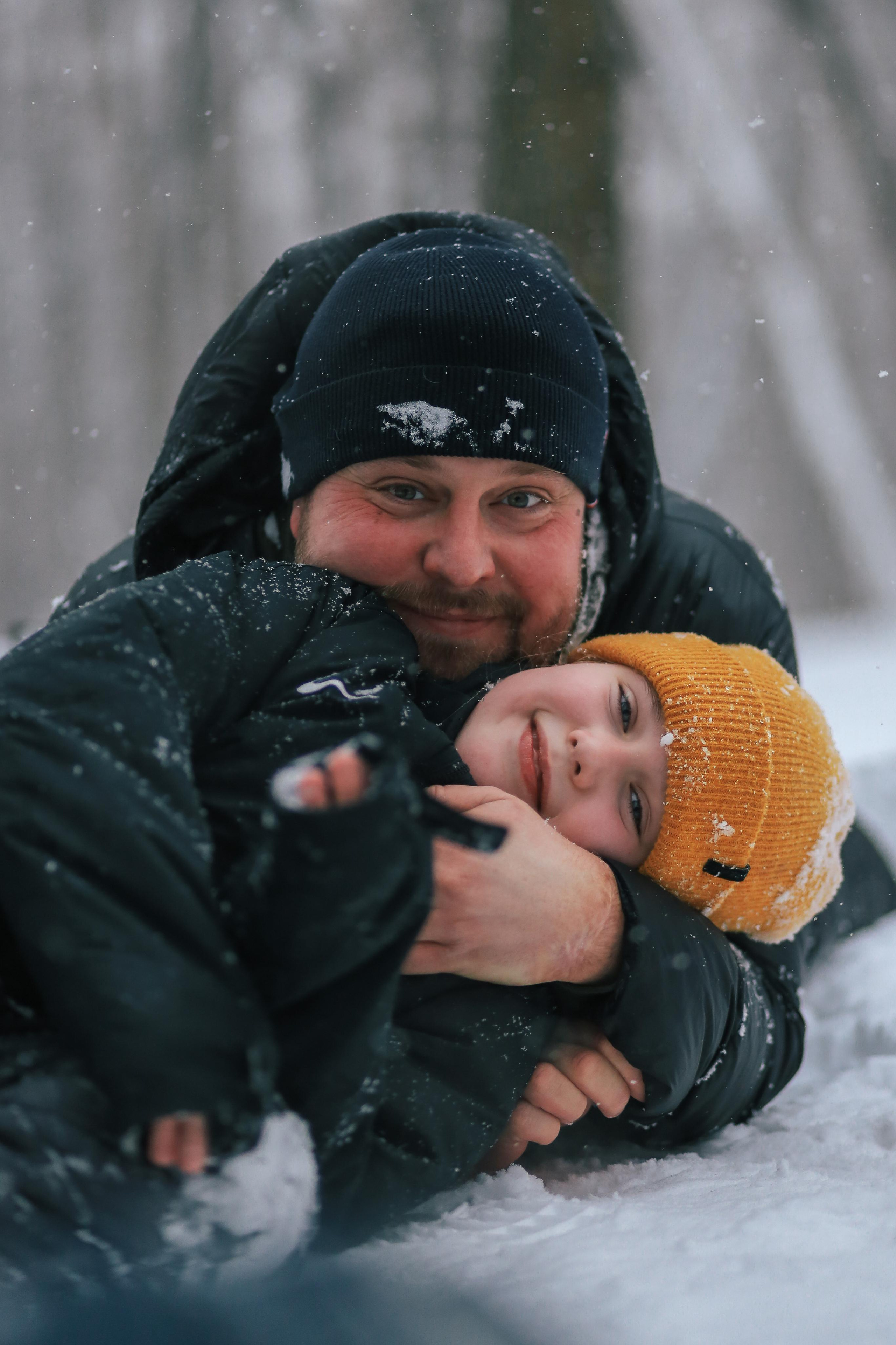 Марфа и Маруся в парке Лосиный остров. Антонина Морозова, профессиональный семейный фотограф видеограф