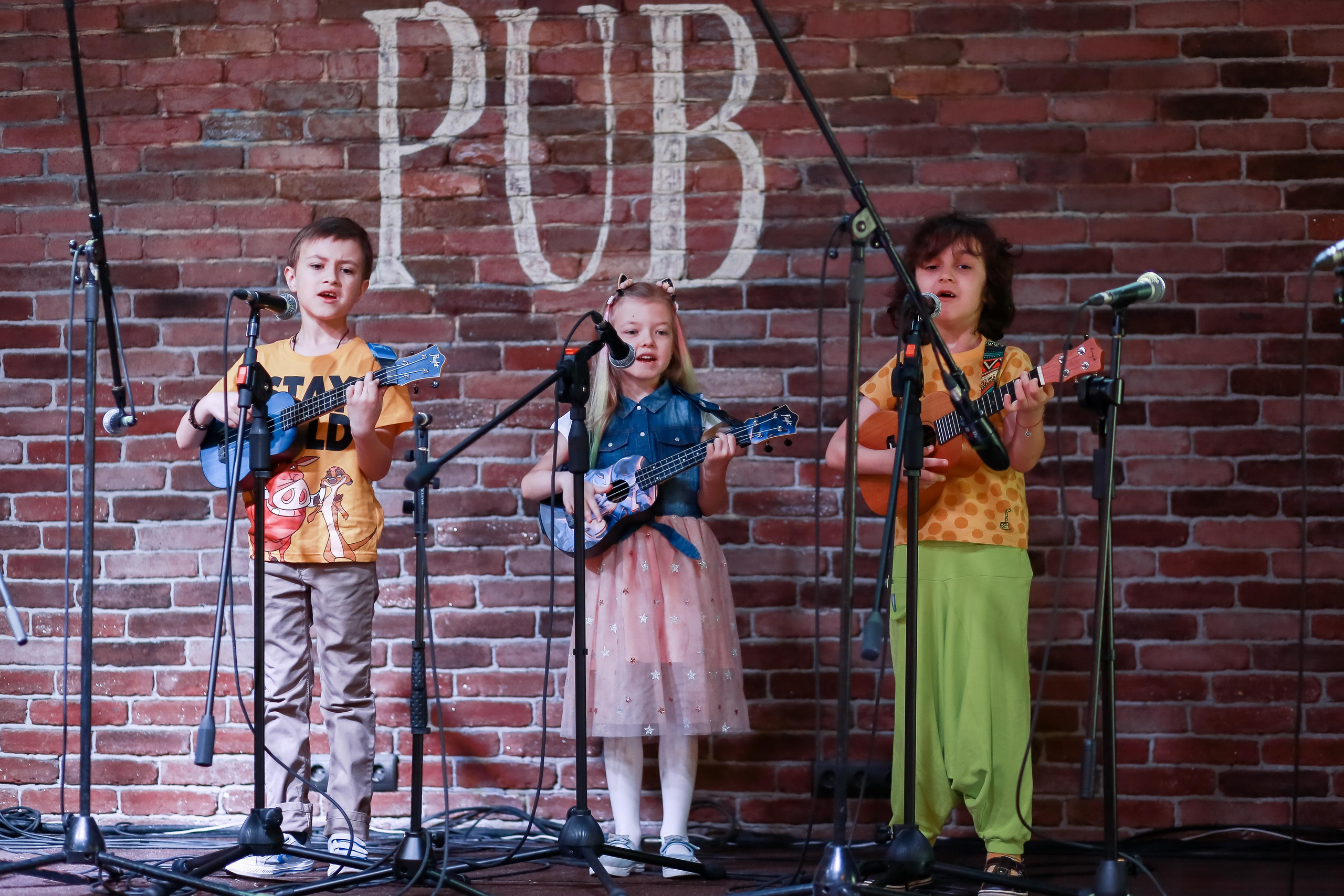 АРТ-РОК Фестиваль. Клуб АР-ТЭ. Антонина Морозова, профессиональный семейный фотограф видеограф