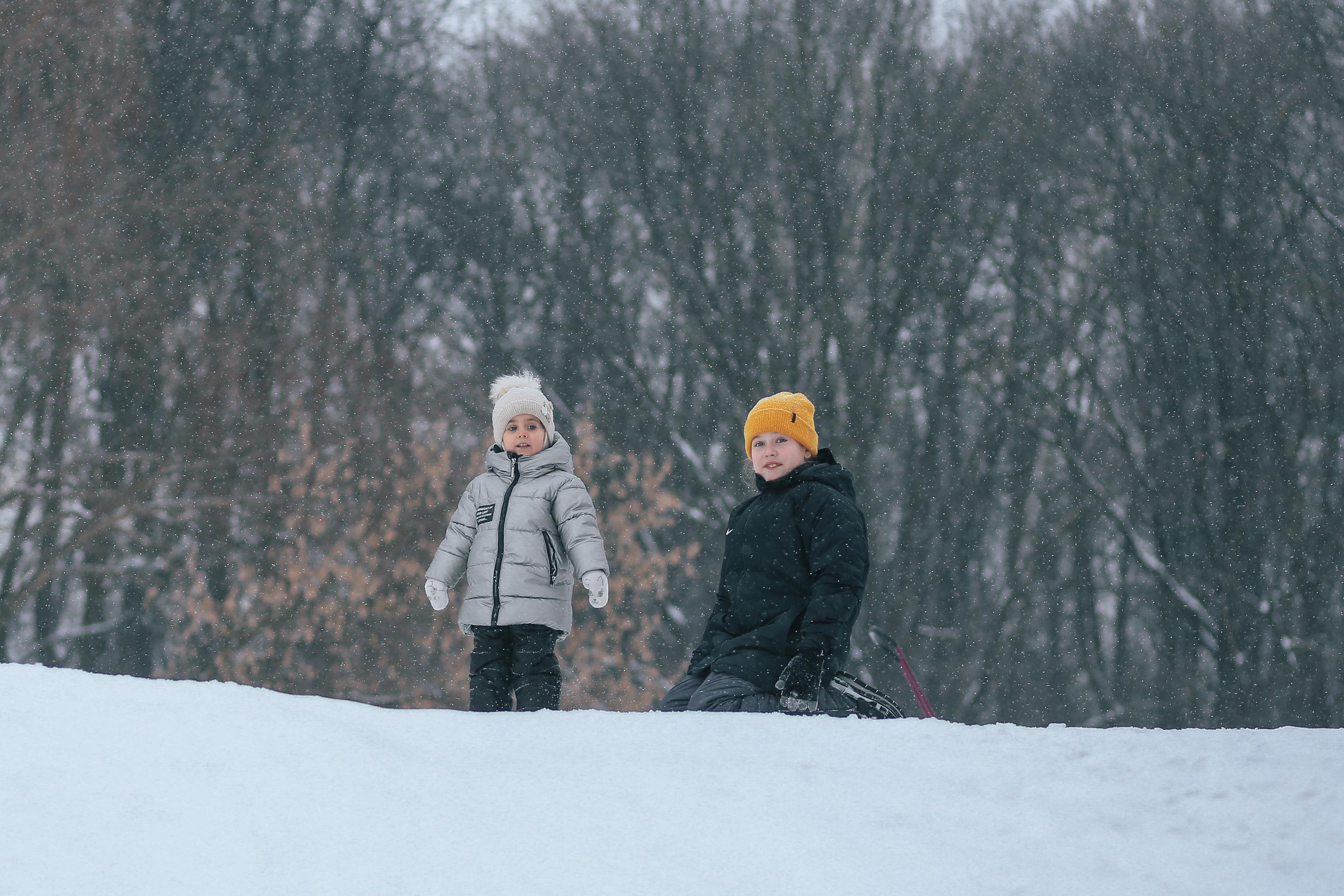Марфа и Маруся в парке Лосиный остров. Антонина Морозова, профессиональный семейный фотограф видеограф