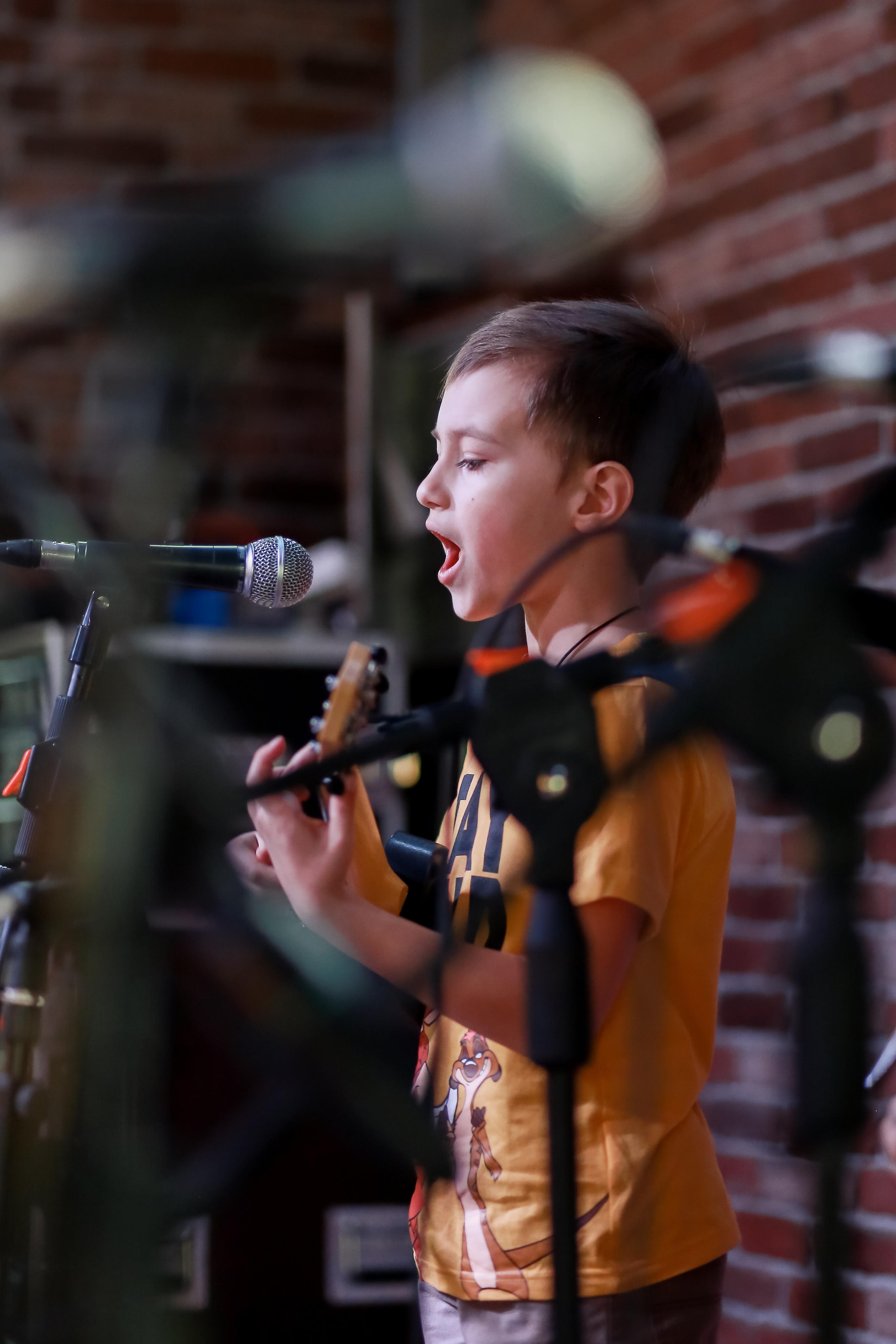 АРТ-РОК Фестиваль. Клуб АР-ТЭ. Антонина Морозова, профессиональный семейный фотограф видеограф