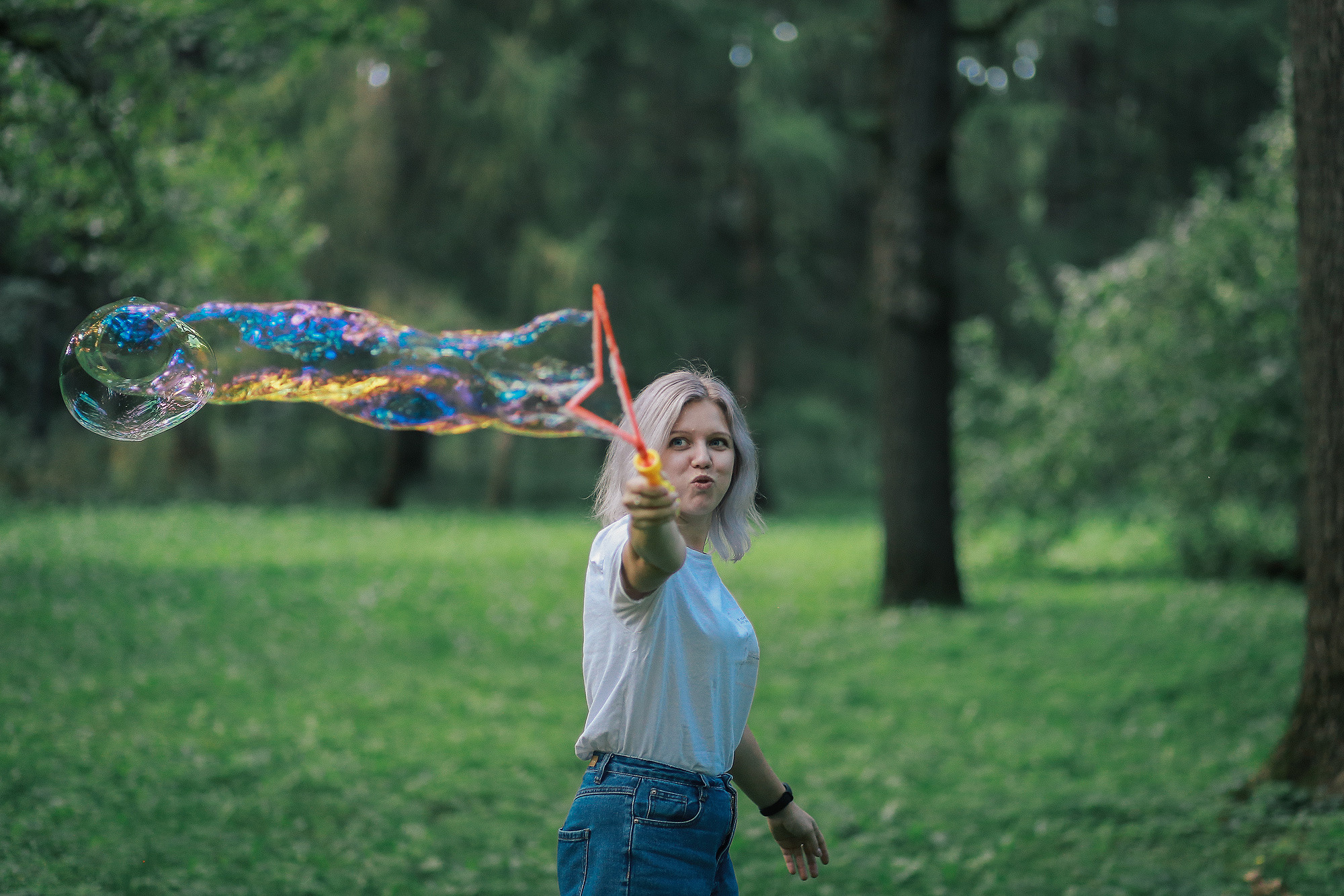 Женя и Костя в Ботаническом саду. Антонина Морозова, профессиональный семейный фотограф видеограф