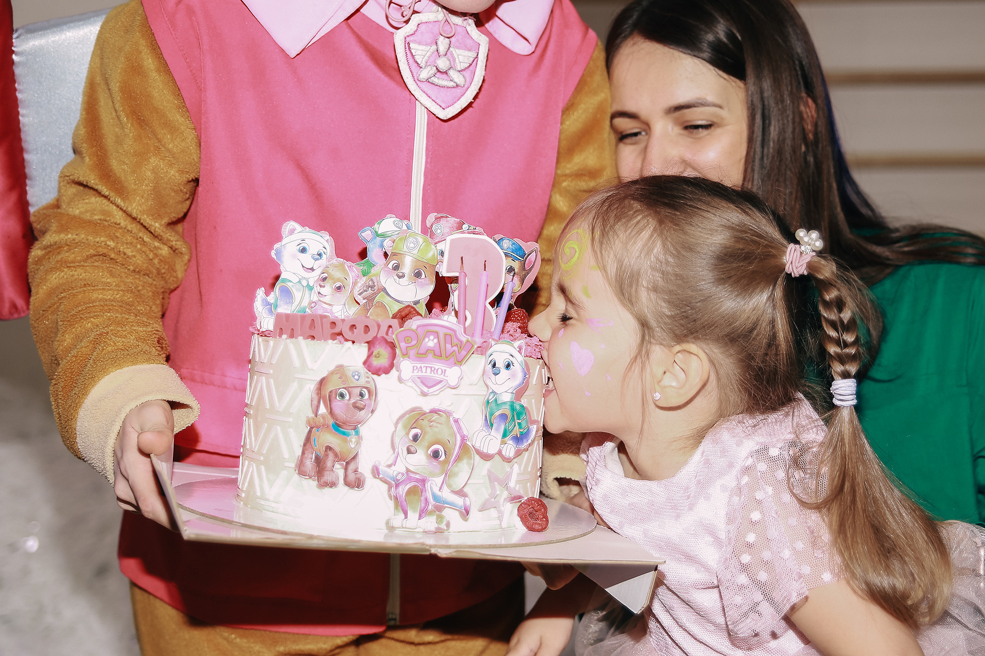 День Рождения Марфуши в детском центре Люмини. Антонина Морозова, профессиональный семейный фотограф видеограф