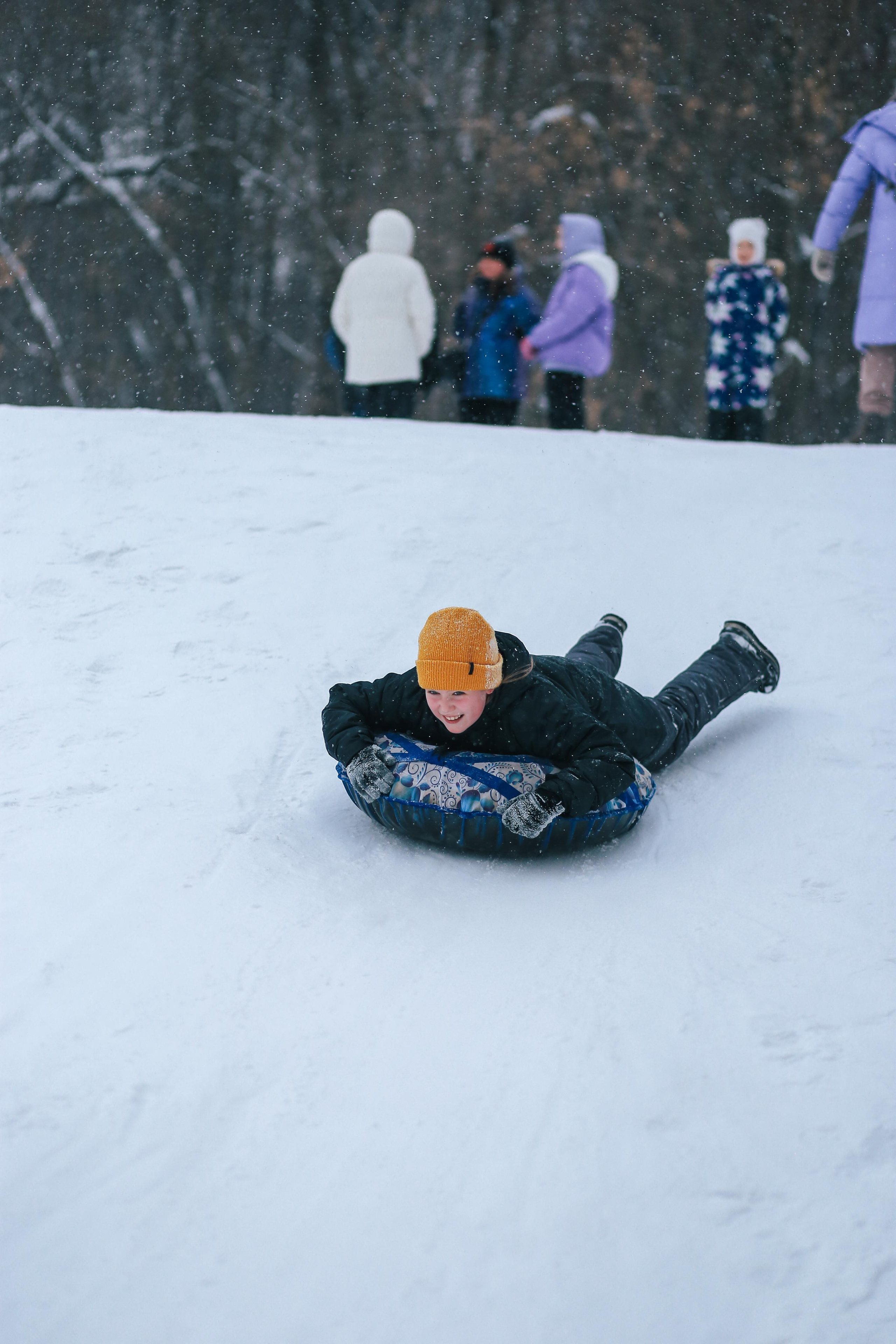 Марфа и Маруся в парке Лосиный остров. Антонина Морозова, профессиональный семейный фотограф видеограф