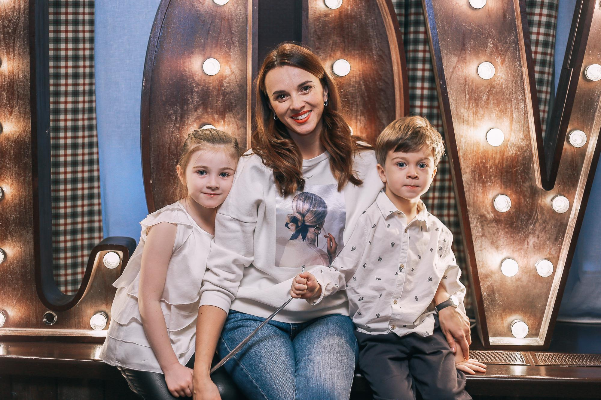 День Рождения Маруси в кафе Андерсон. Антонина Морозова, профессиональный семейный фотограф видеограф