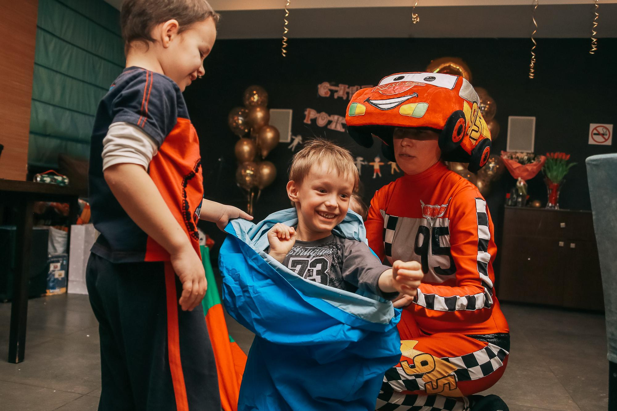 День Рождения Андрюши в кафе Якитория. Антонина Морозова, профессиональный семейный фотограф видеограф