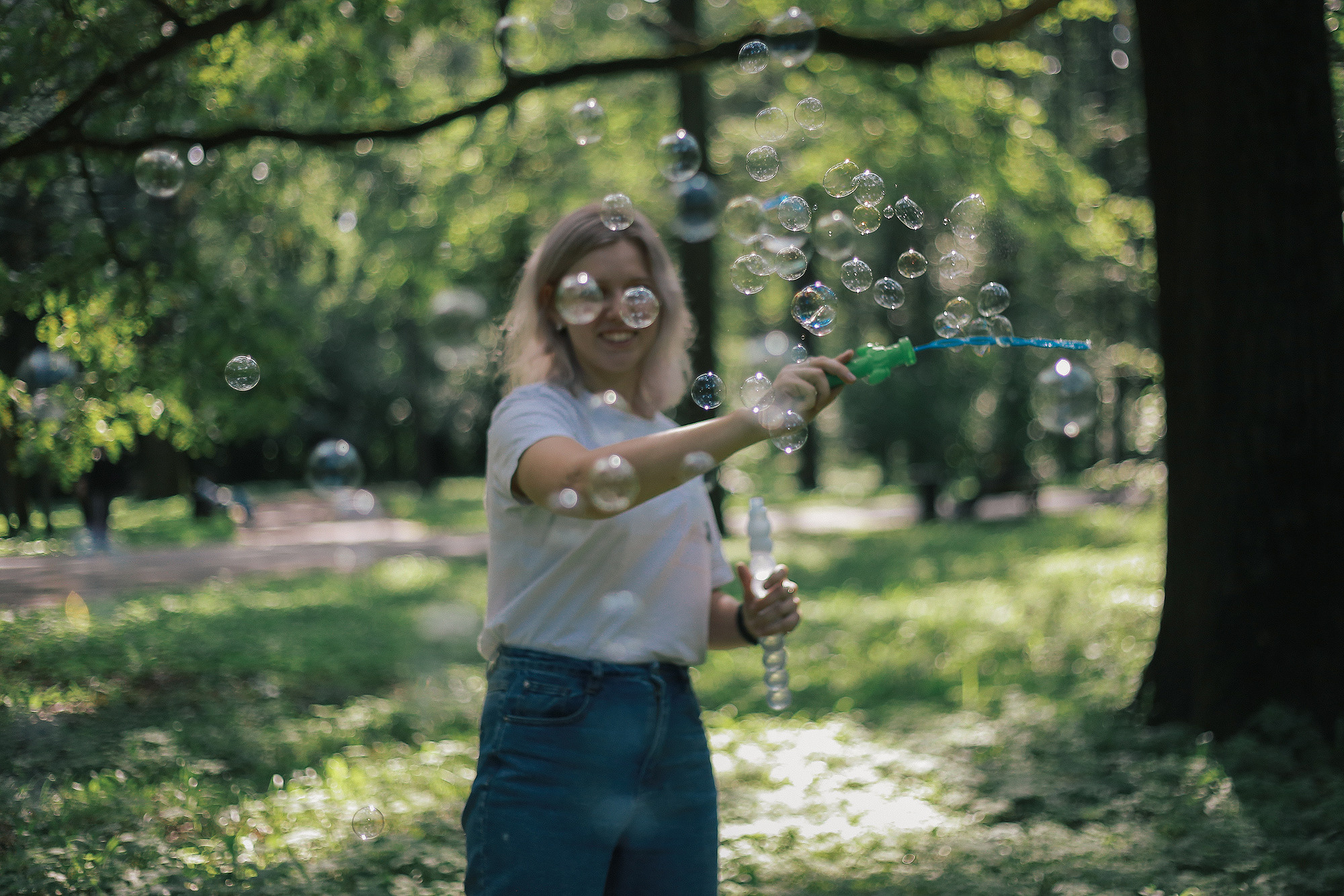 Женя и Костя в Ботаническом саду. Антонина Морозова, профессиональный семейный фотограф видеограф