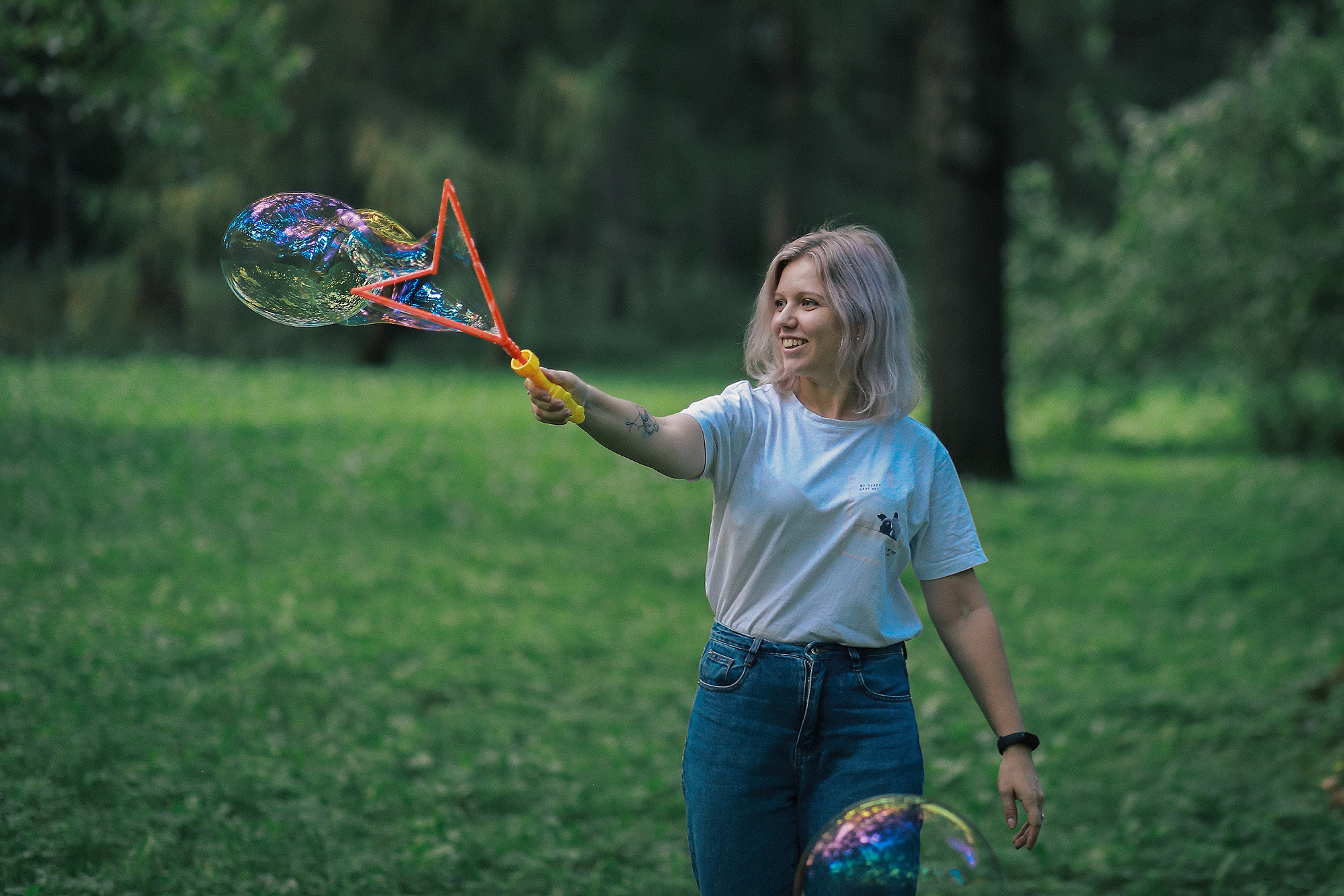 Женя и Костя в Ботаническом саду. Антонина Морозова, профессиональный семейный фотограф видеограф