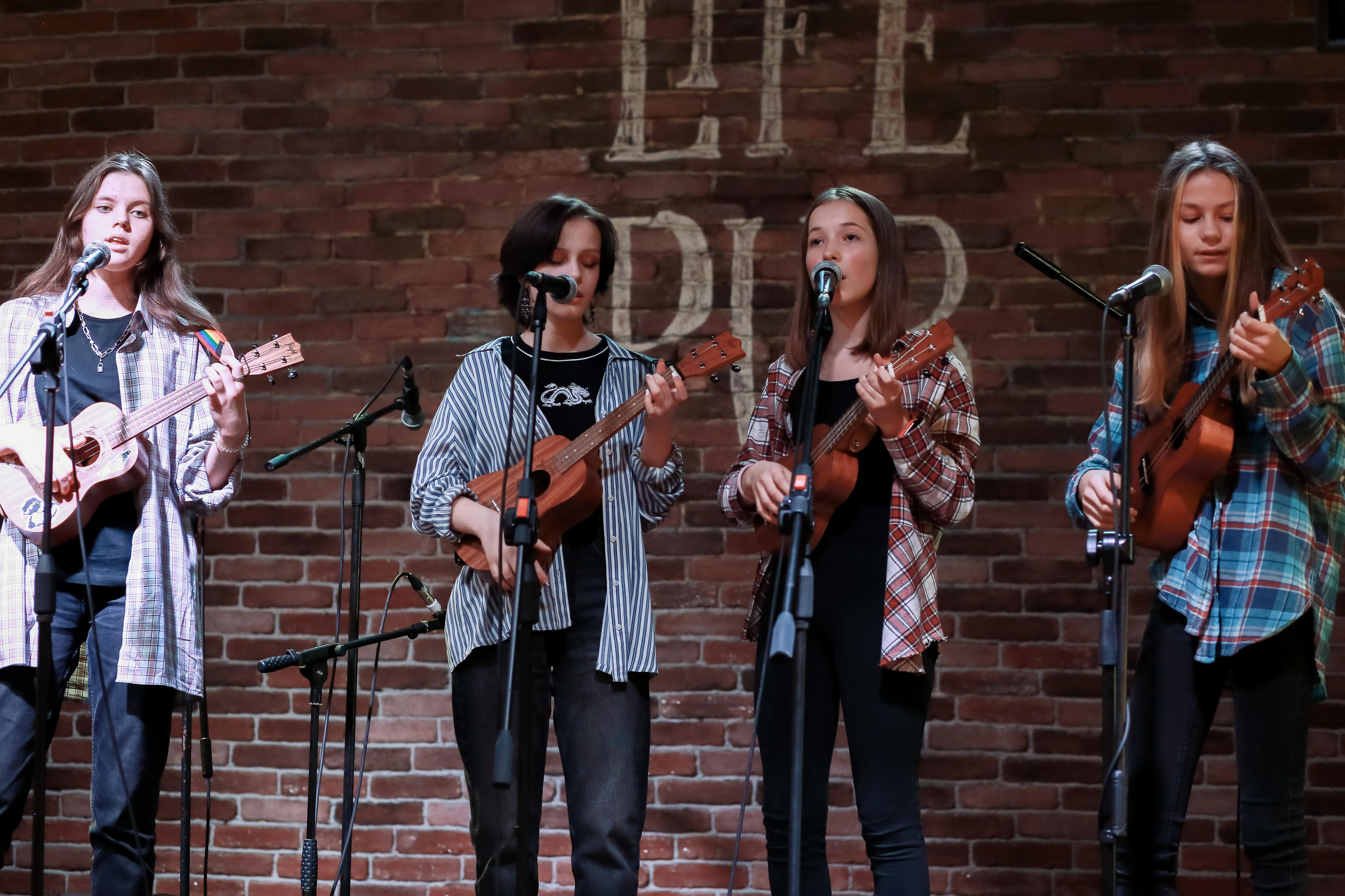 АРТ-РОК Фестиваль. Клуб АР-ТЭ. Антонина Морозова, профессиональный семейный фотограф видеограф