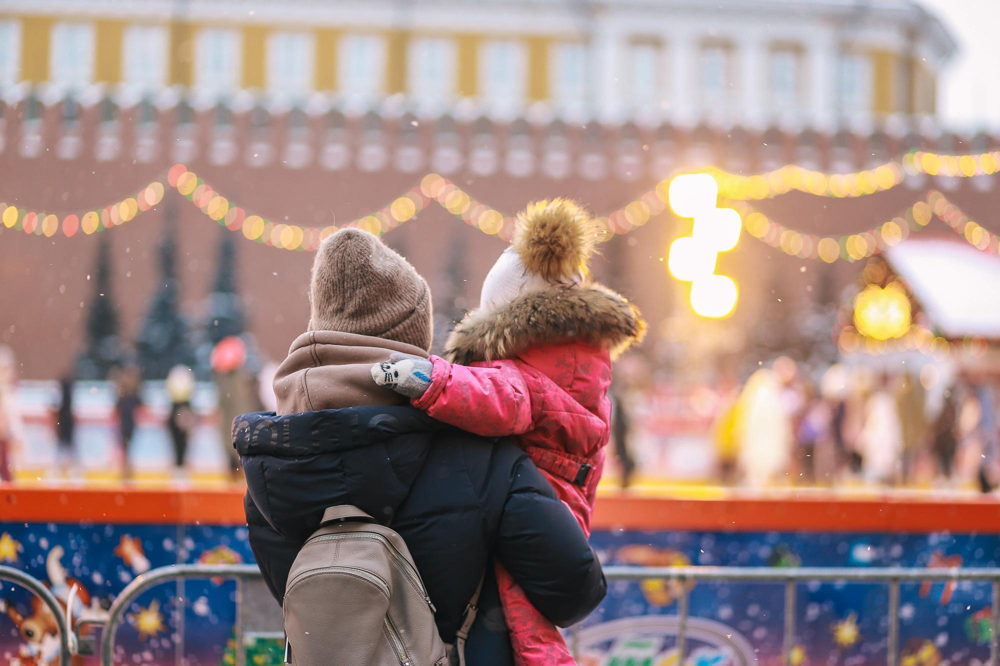 Марфа и Маруся на Красной площади. Антонина Морозова, профессиональный семейный фотограф видеограф