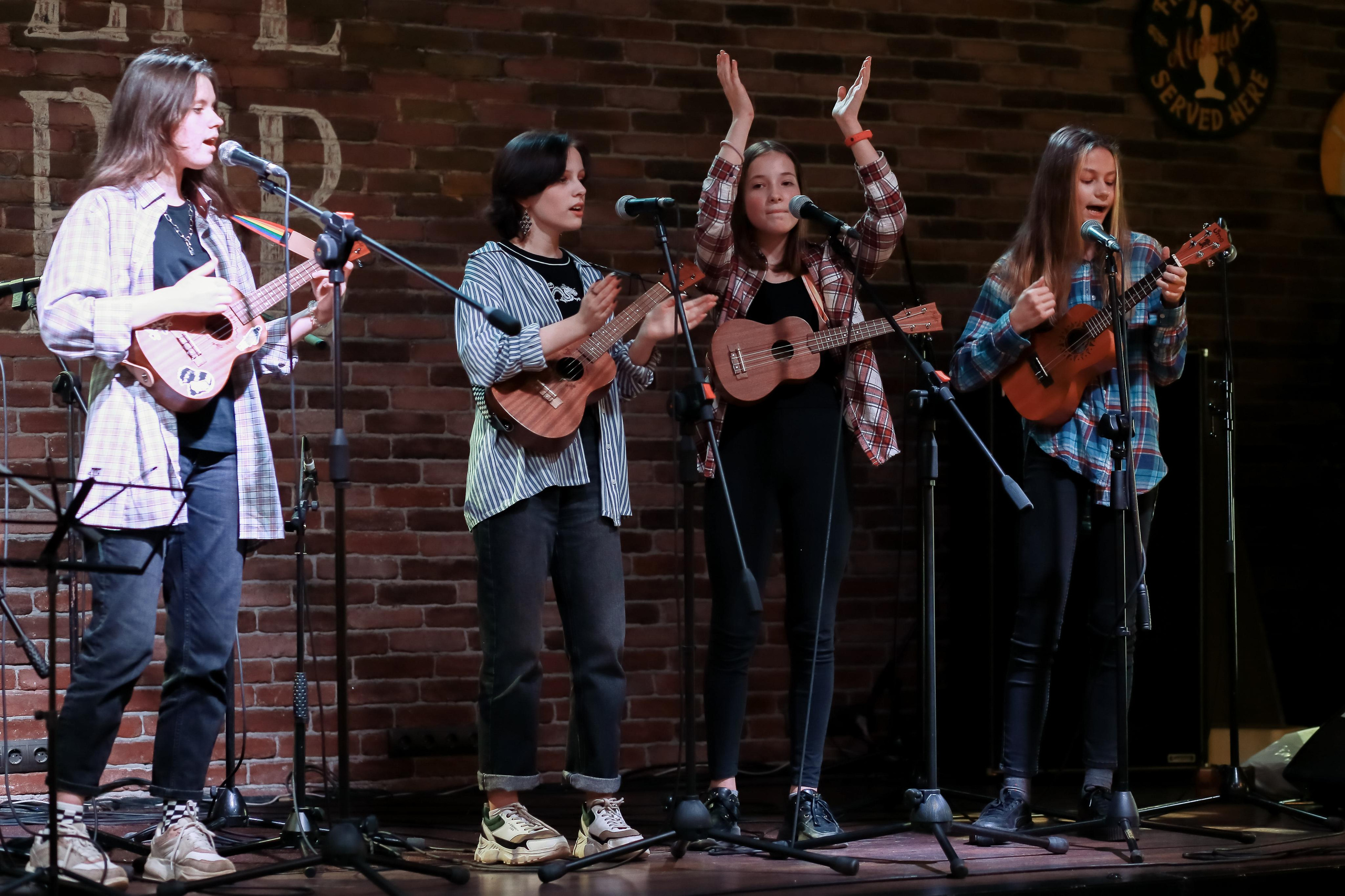 АРТ-РОК Фестиваль. Клуб АР-ТЭ. Антонина Морозова, профессиональный семейный фотограф видеограф