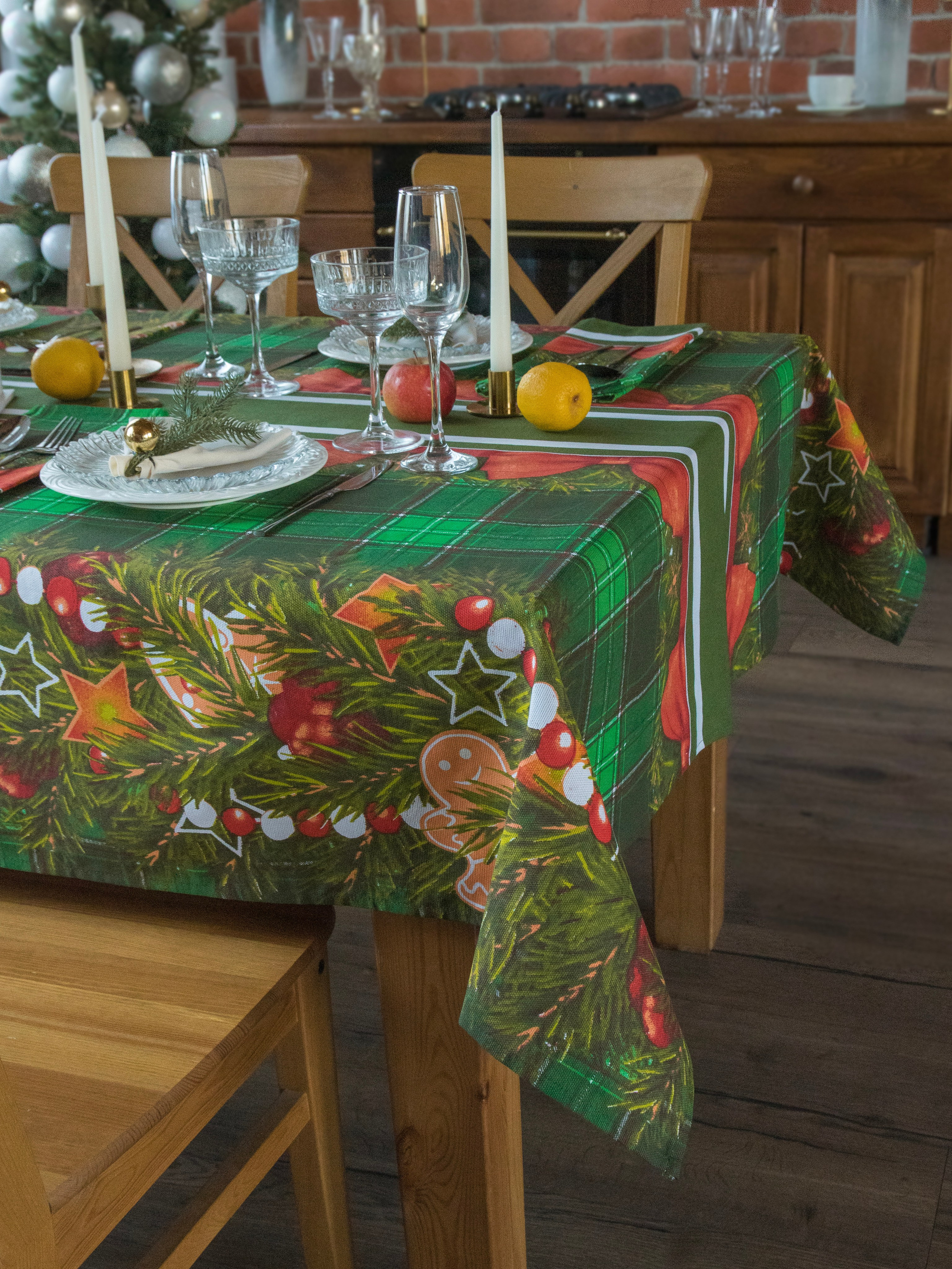 Скатерть новогодняя. Фотостудия для Wildberries Ozon