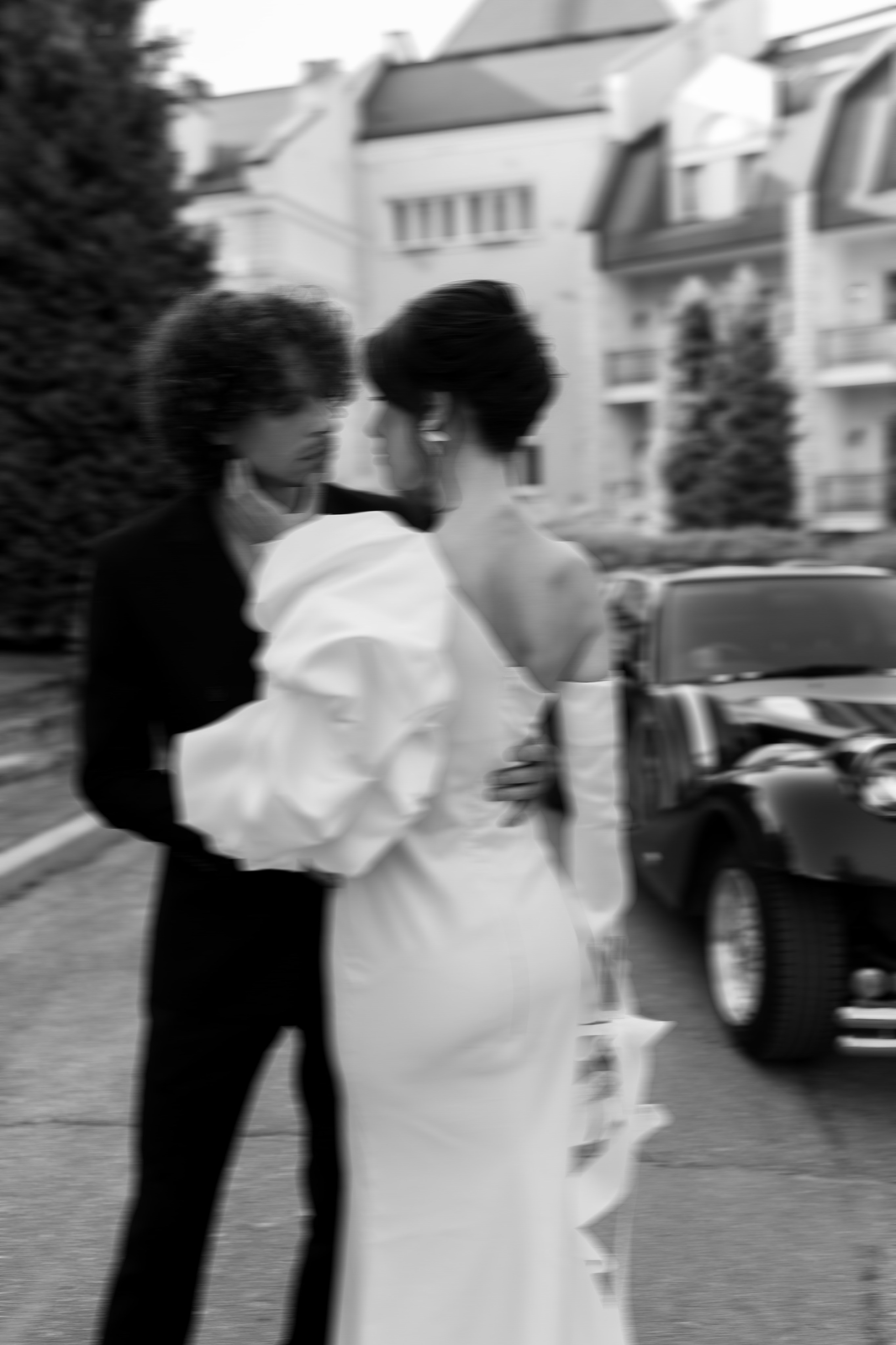 Нежная прогулка за городом. Свадебный фотограф Елена Рубцова