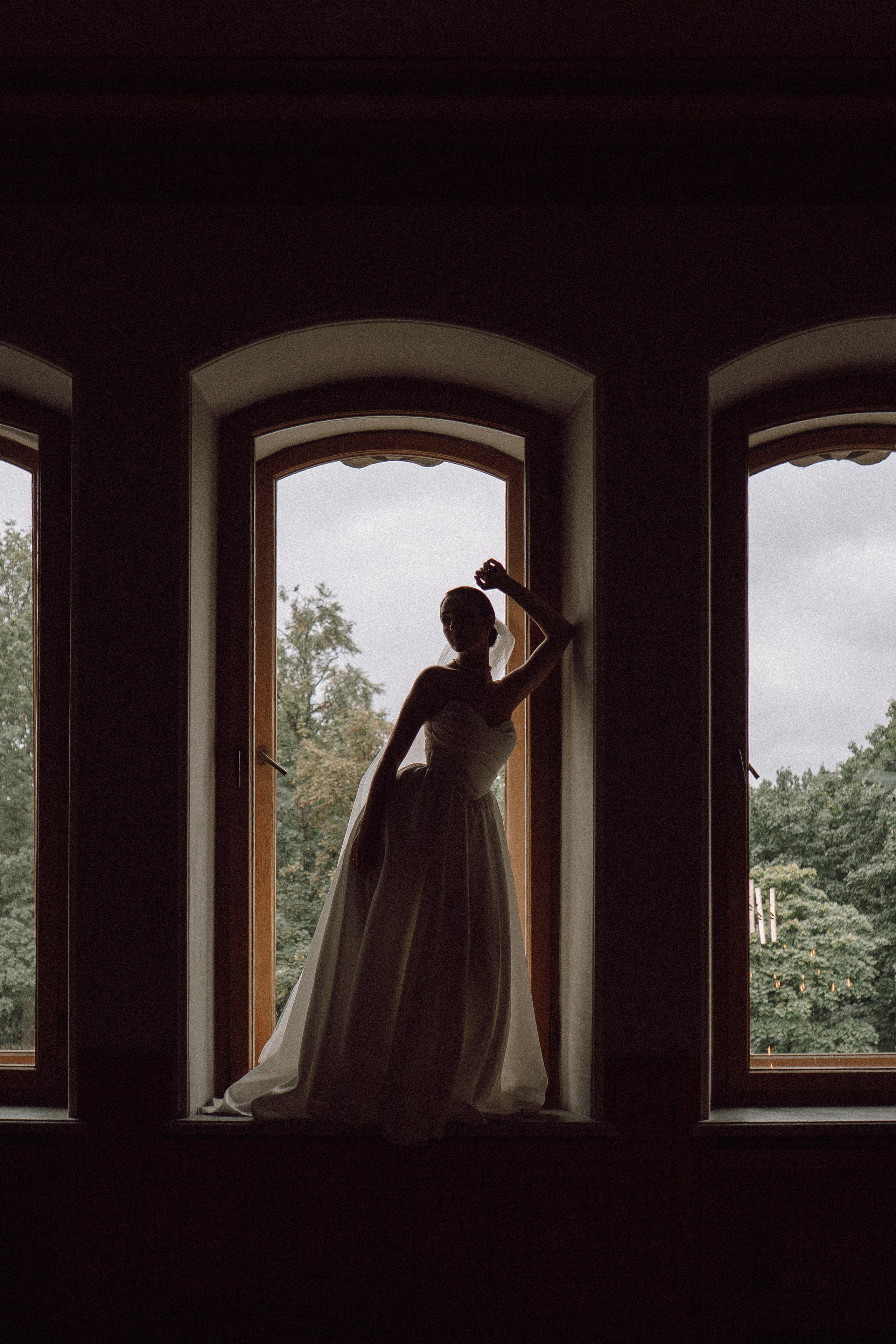 СВАДЕБНАЯ ПРОГУЛКА В САНТК-ПЕТЕРБУРГЕ (ИСАКИЕВСКИЙ СОБОР, ЗИМНЯЯ КАНАВКА, ЭРМИТАЖ И БОЛЬШАЯ МОРСКАЯ УЛИЦА). Профессиональный фотограф, Санкт-Петербург — Виктория Богомолова