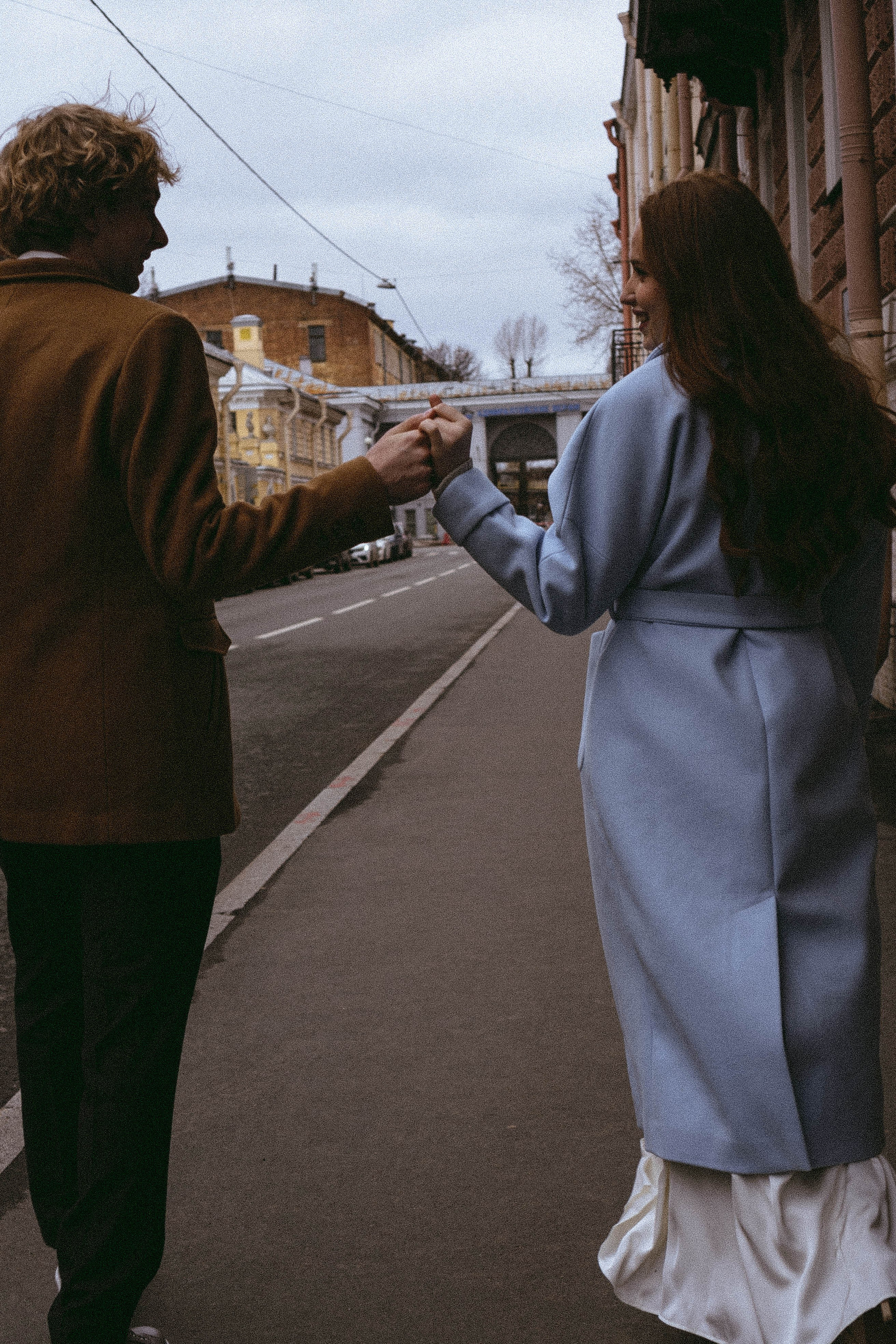 СВАДЕБНАЯ ПРОГУЛКА ПО ПЕТРОГРАДКЕ ВЕСНОЙ (ФОТОСЕССИИЯ ПАРЫ СВАДЕБНАЯ). Профессиональный фотограф, Санкт-Петербург — Виктория Богомолова
