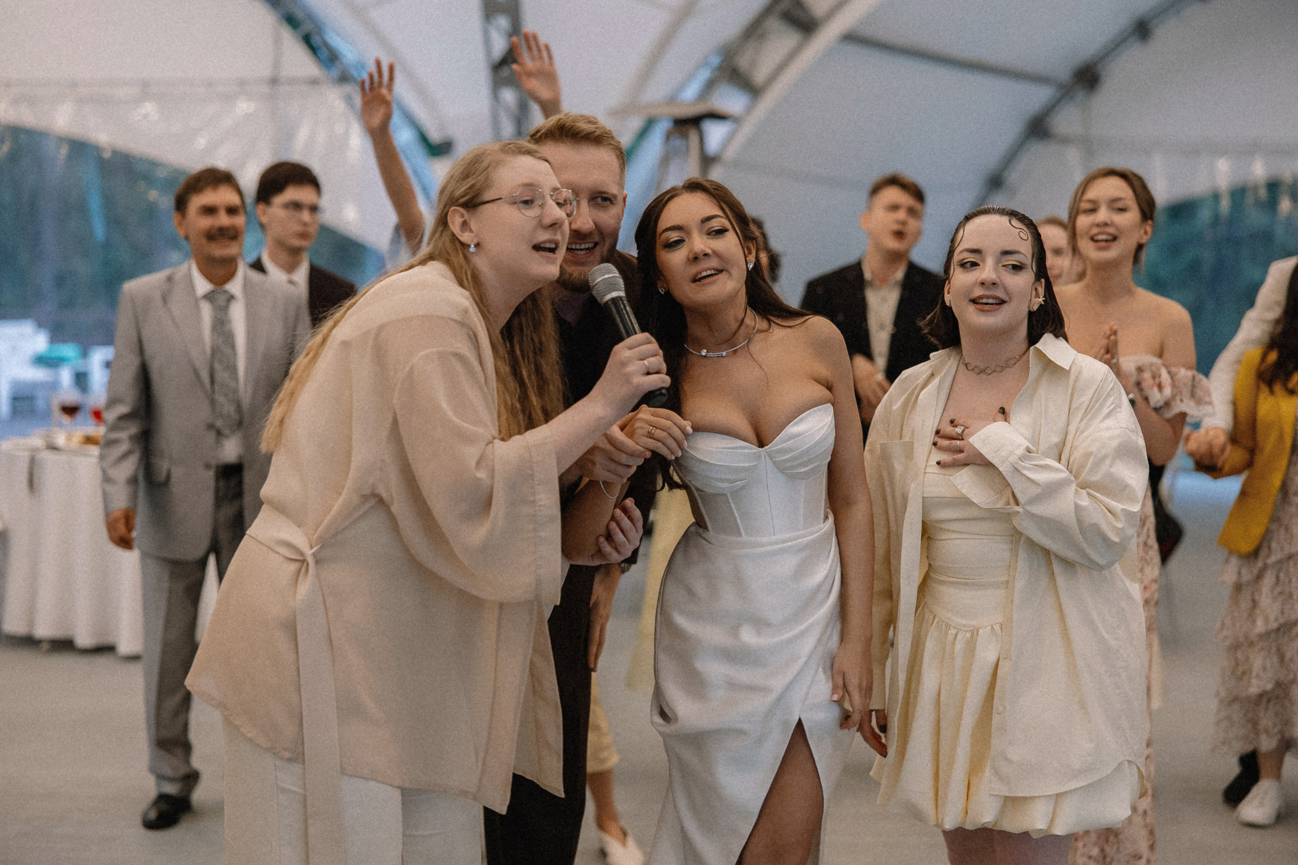 Карина + Дима: банкет. Николь — ваш любимый фотограф в Санкт-Петербурге