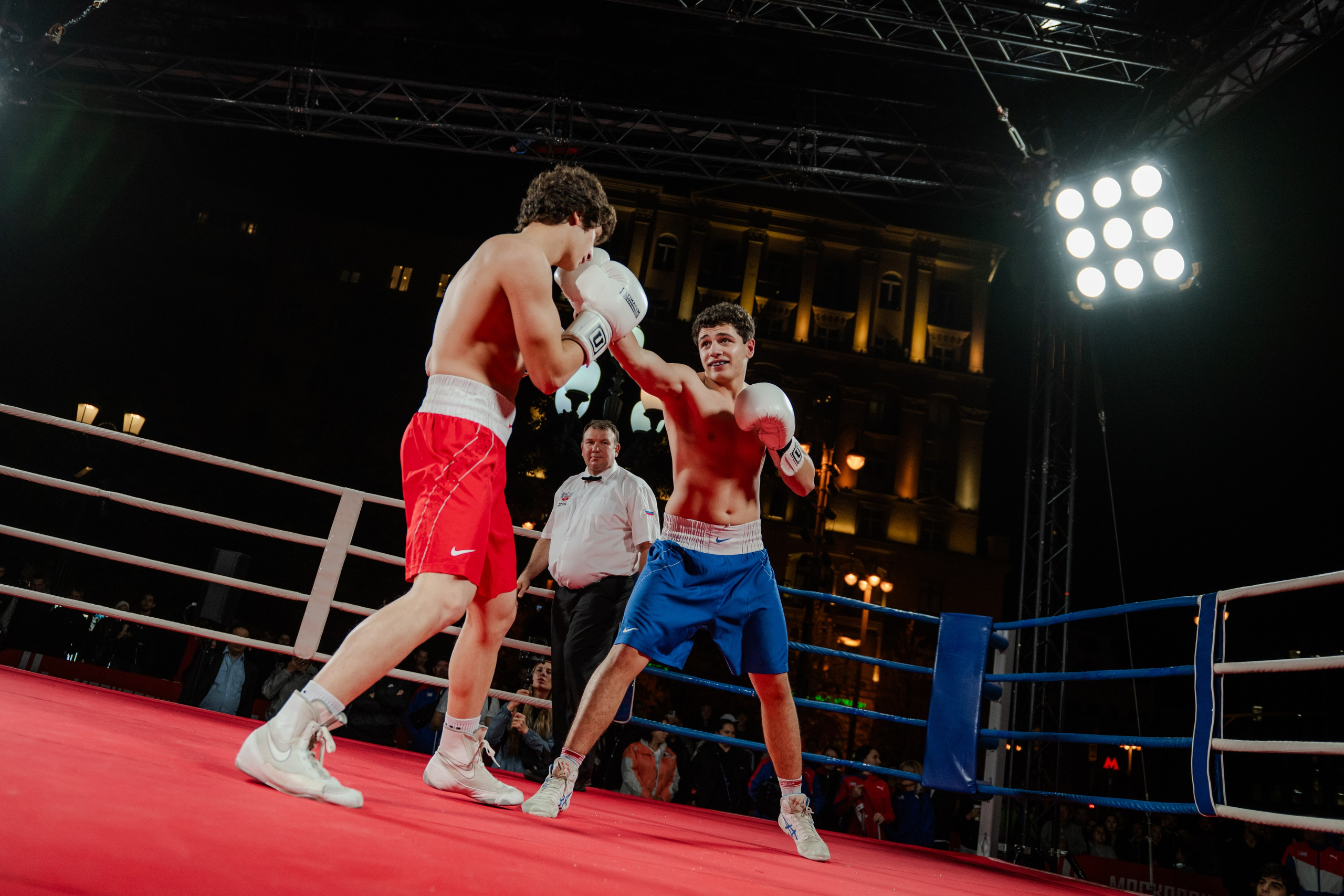 Ночь СПОРТА. ДИНА МИХНЕВА спортивный фотограф Москва