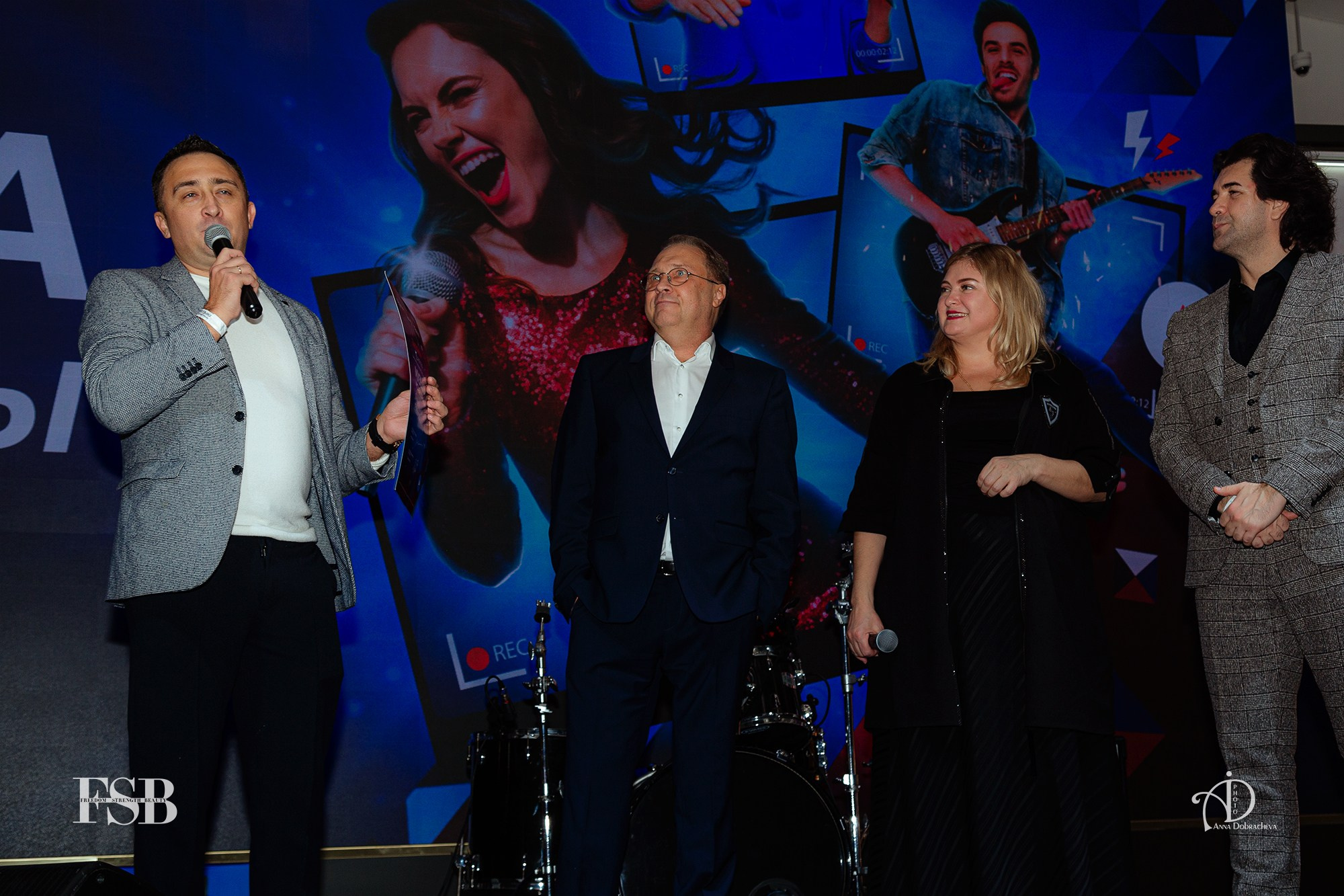 Антон Зацепин, группа OPEROLE, Рома Риччи, ISTOKIYA, Татьяна Морозова, Влад Зотов, Триколор, RUSSIAN MUSIC BOX, Михаил Анисимов, Наталья Полинова