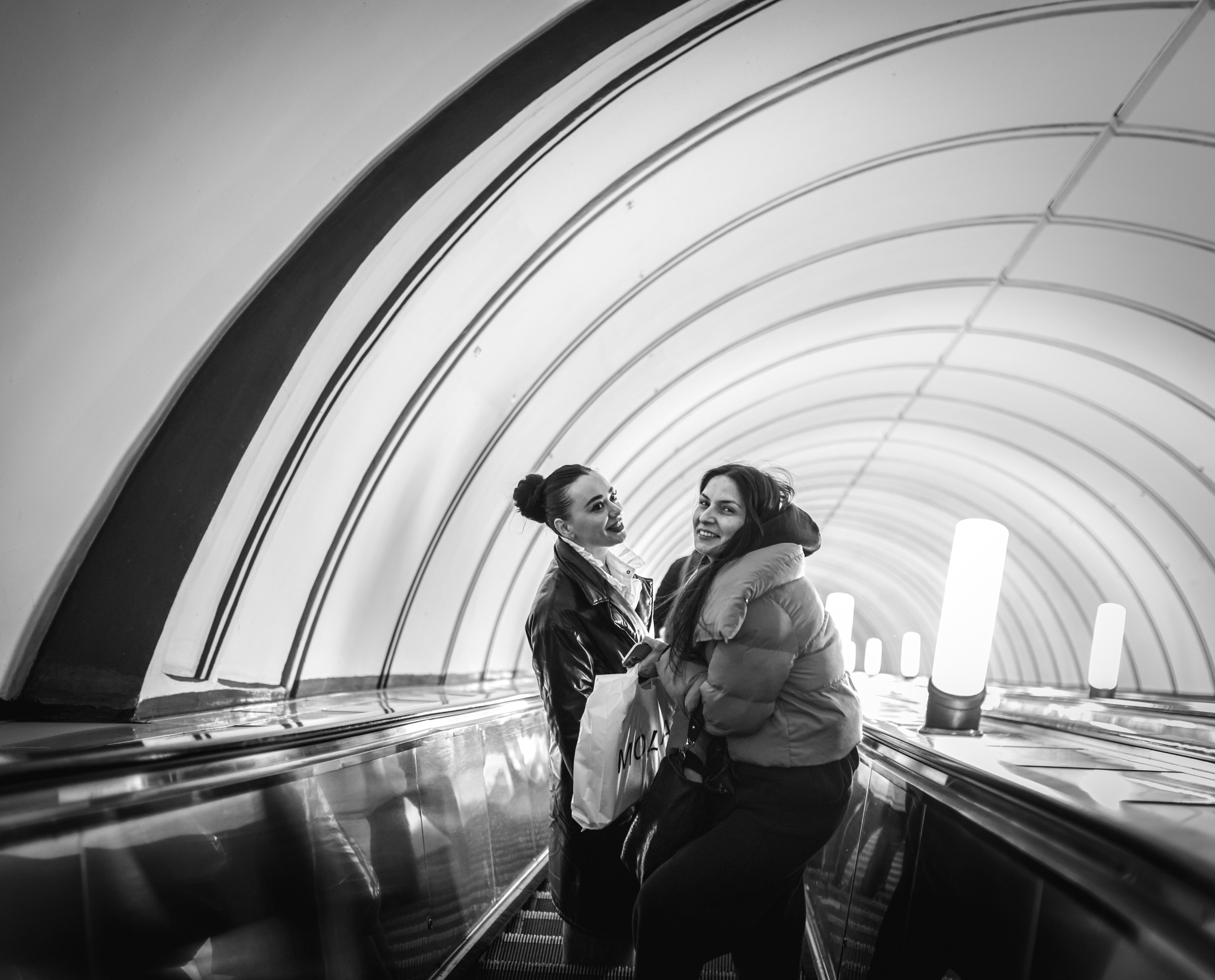 По пути домой. Фотограф репортажей и стритфотосессий в Москве Людмила Смирнова