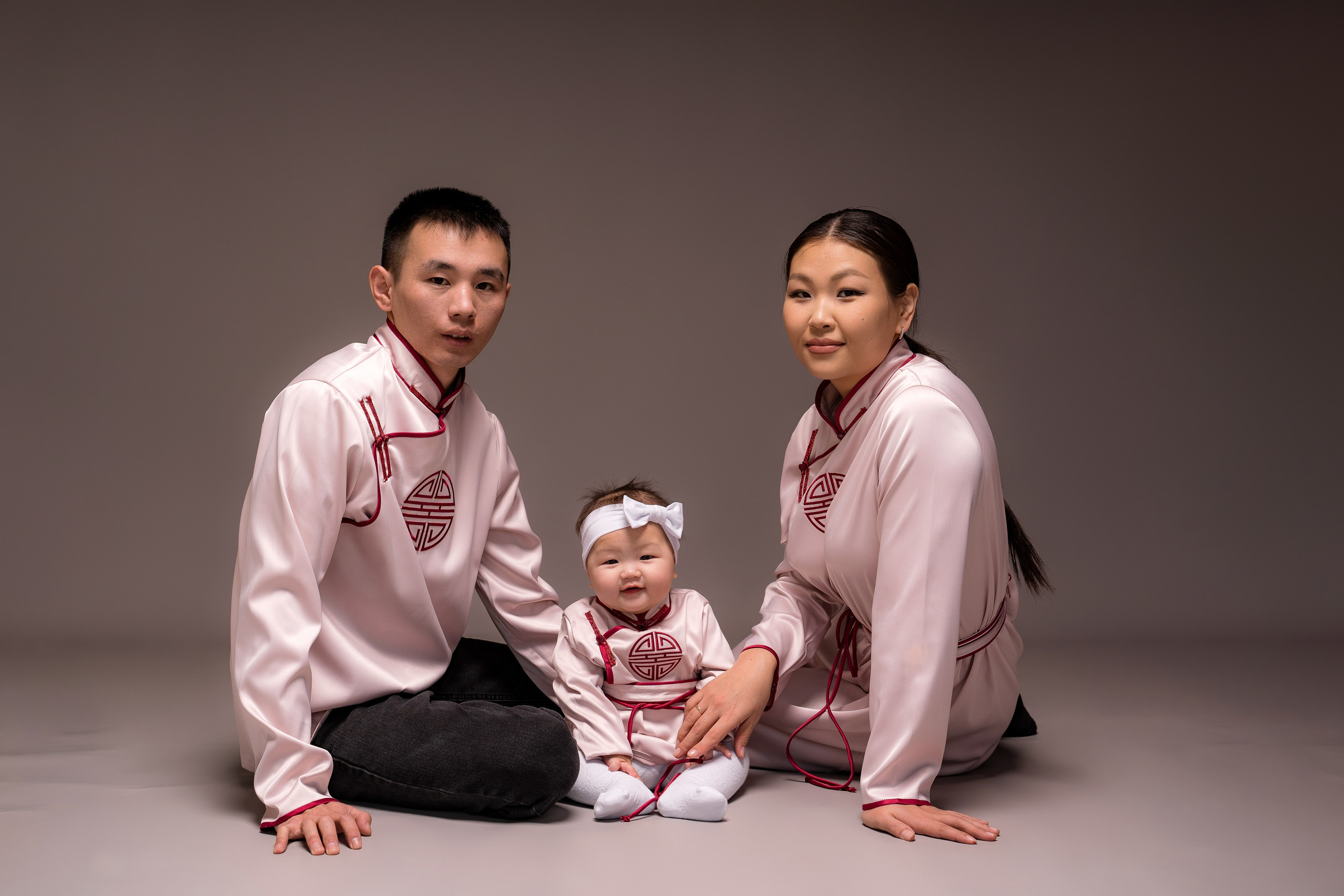 Комплекты Family look. Фотостудия Малина в городе Улан-Удэ. Фотограф Ирина Жарникова