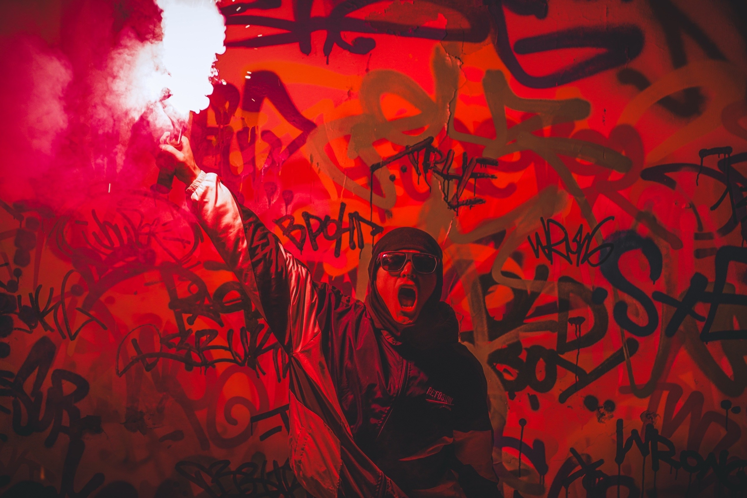 Театр ненависти. S8C портретный, уличный и арт фотограф, в Саратовской области и г. Балаково