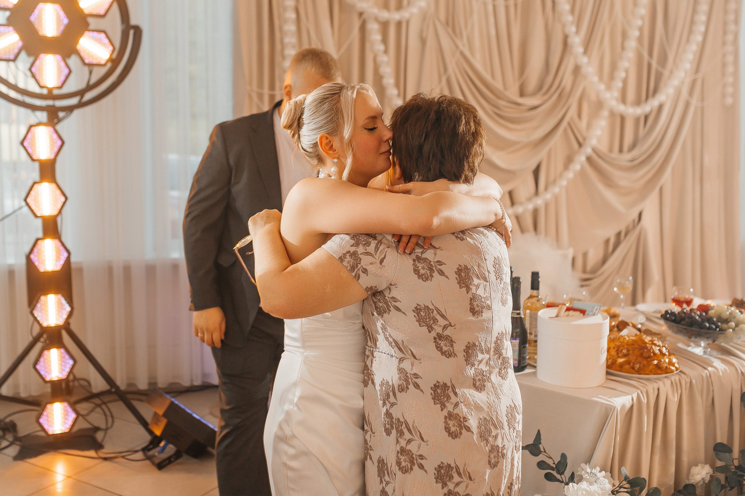 Свадебная фотосессия Орел 2025. Свадебный фотограф в Орле Андрей Поляков