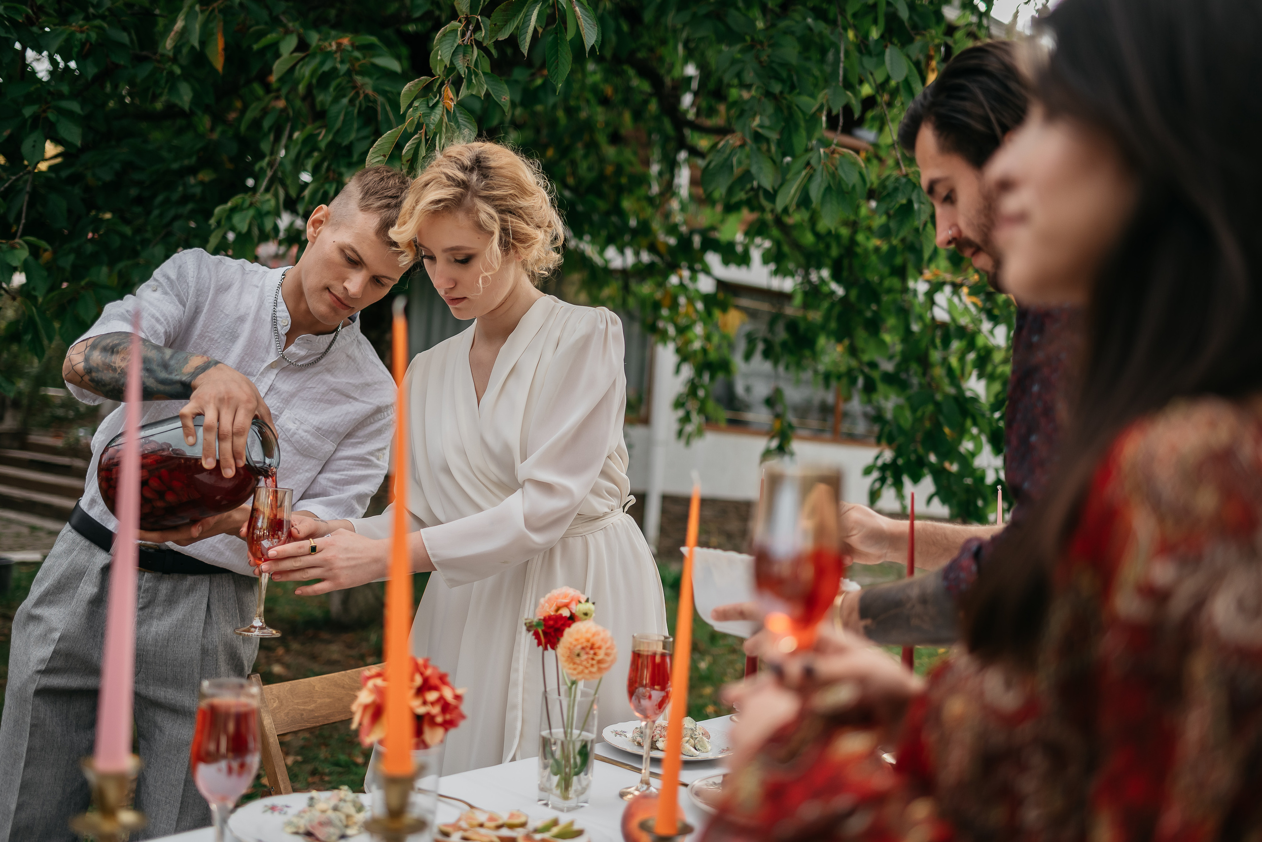 Камерная свадьба в деревенском стиле. Свадебный фотограф Анна Хочева