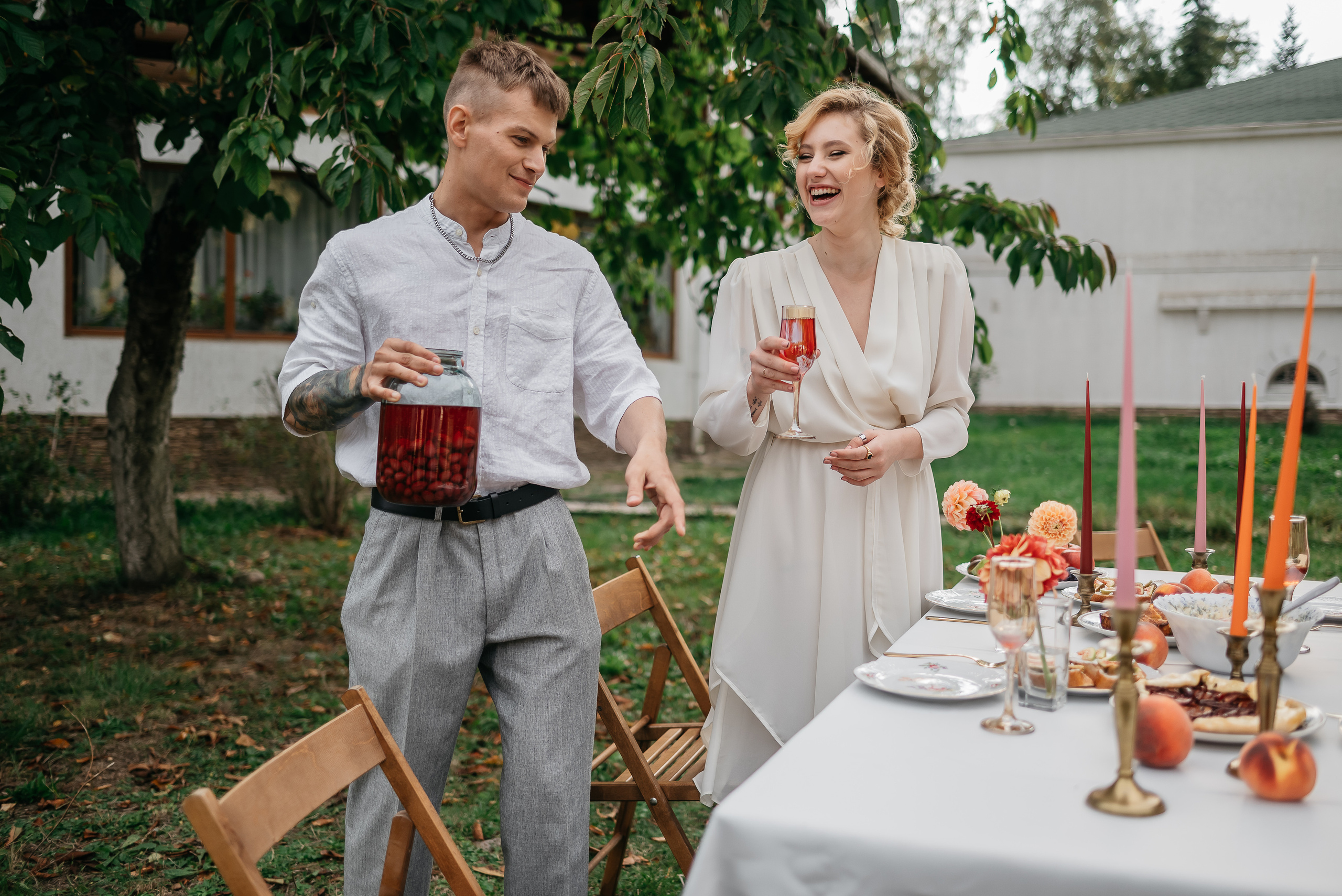 Камерная свадьба в деревенском стиле. Свадебный фотограф Анна Хочева