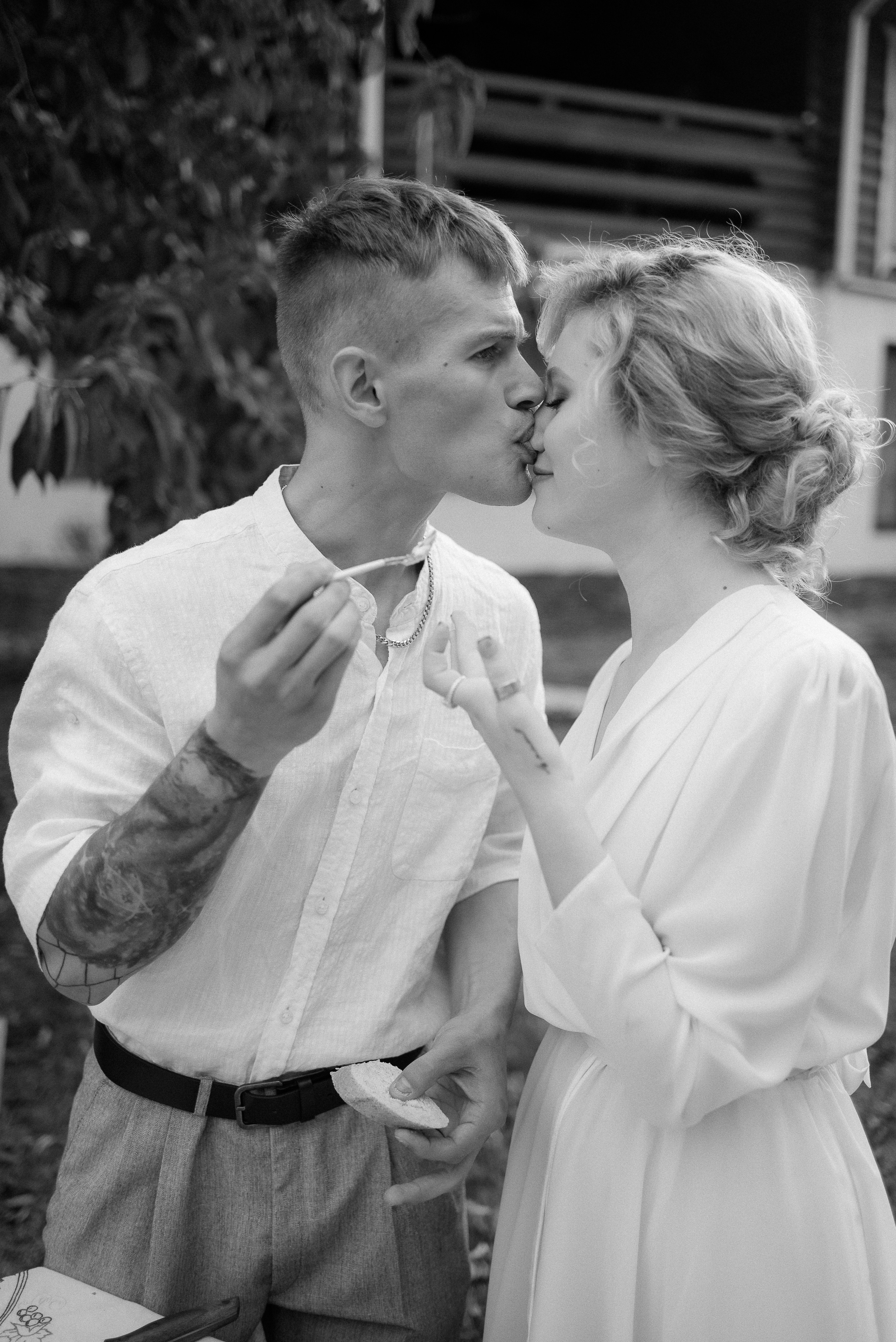 Камерная свадьба в деревенском стиле. Свадебный фотограф Анна Хочева