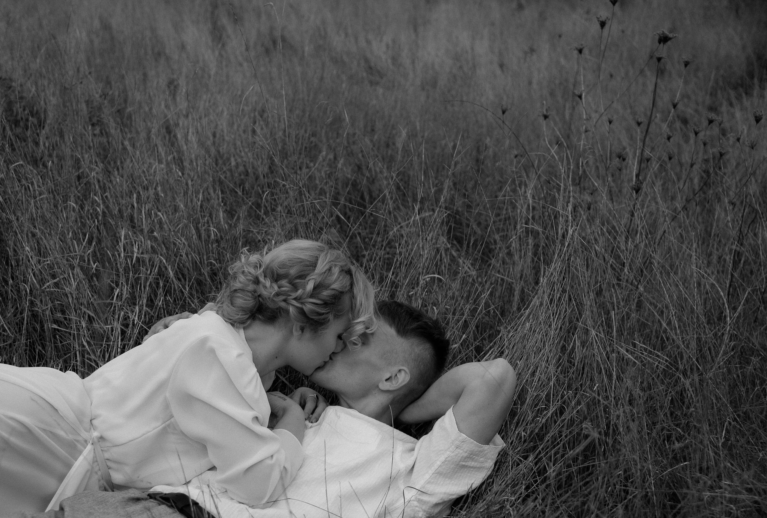 Камерная свадьба в деревенском стиле. Свадебный фотограф Анна Хочева