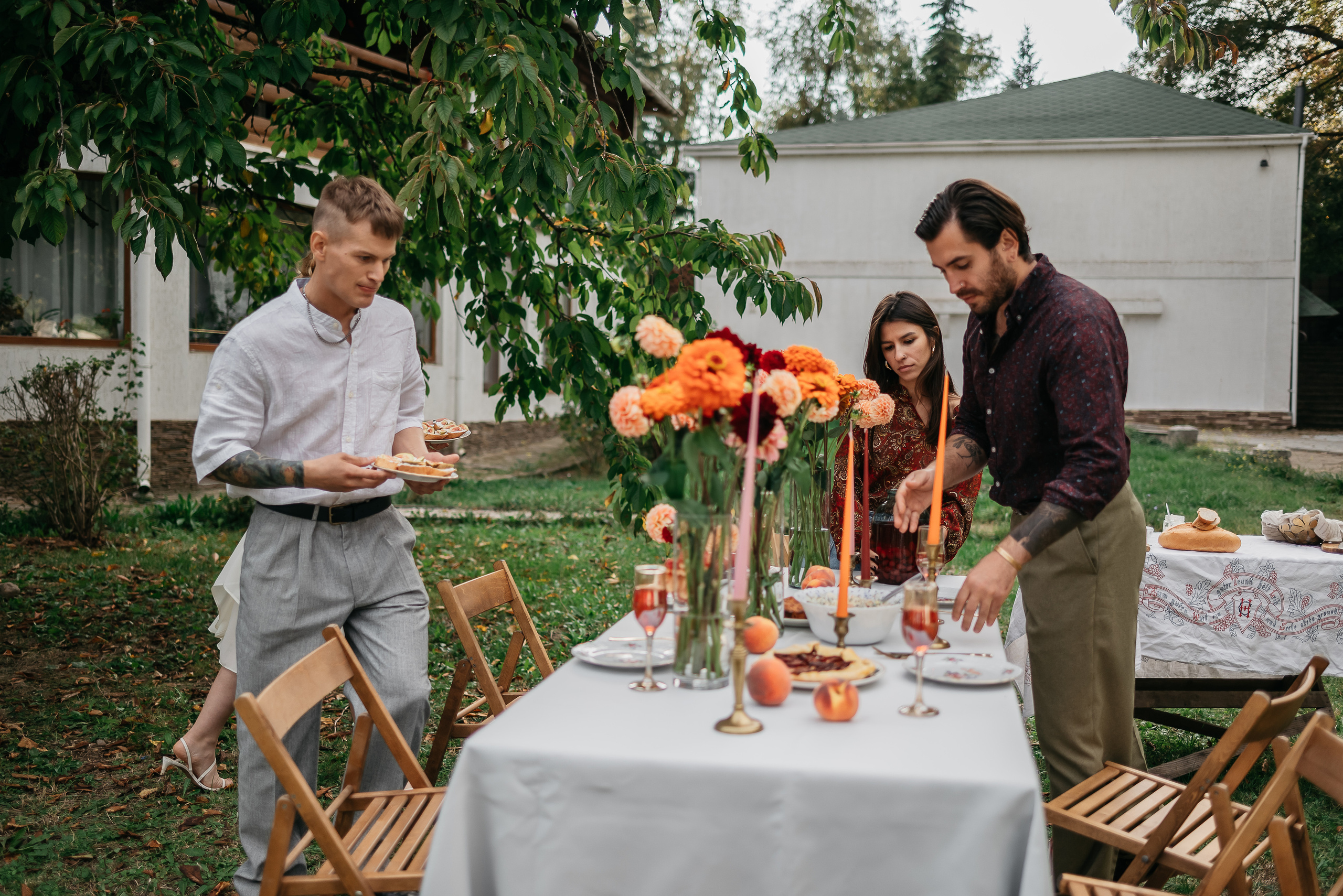 Камерная свадьба в деревенском стиле. Свадебный фотограф Анна Хочева