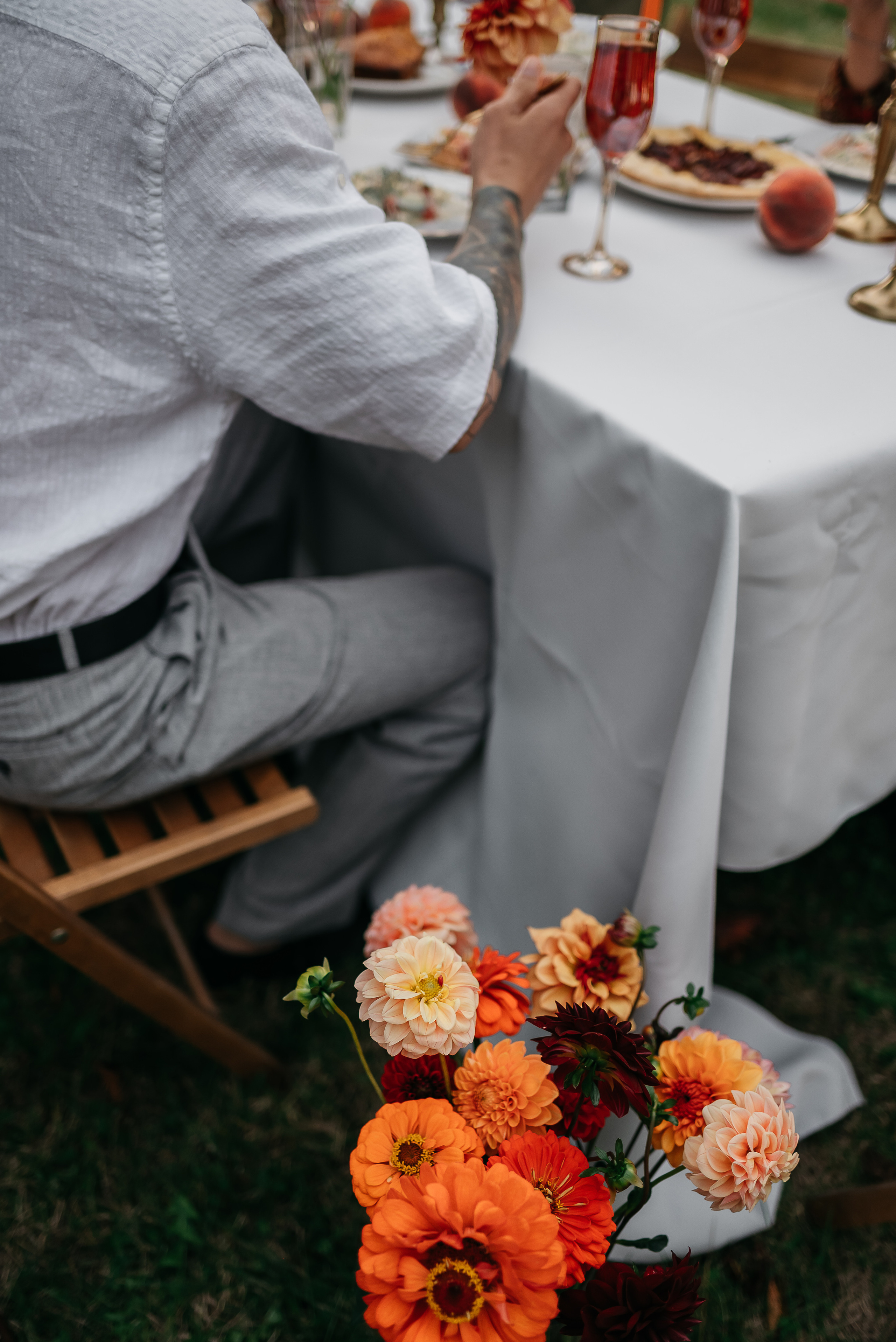 Камерная свадьба в деревенском стиле. Свадебный фотограф Анна Хочева