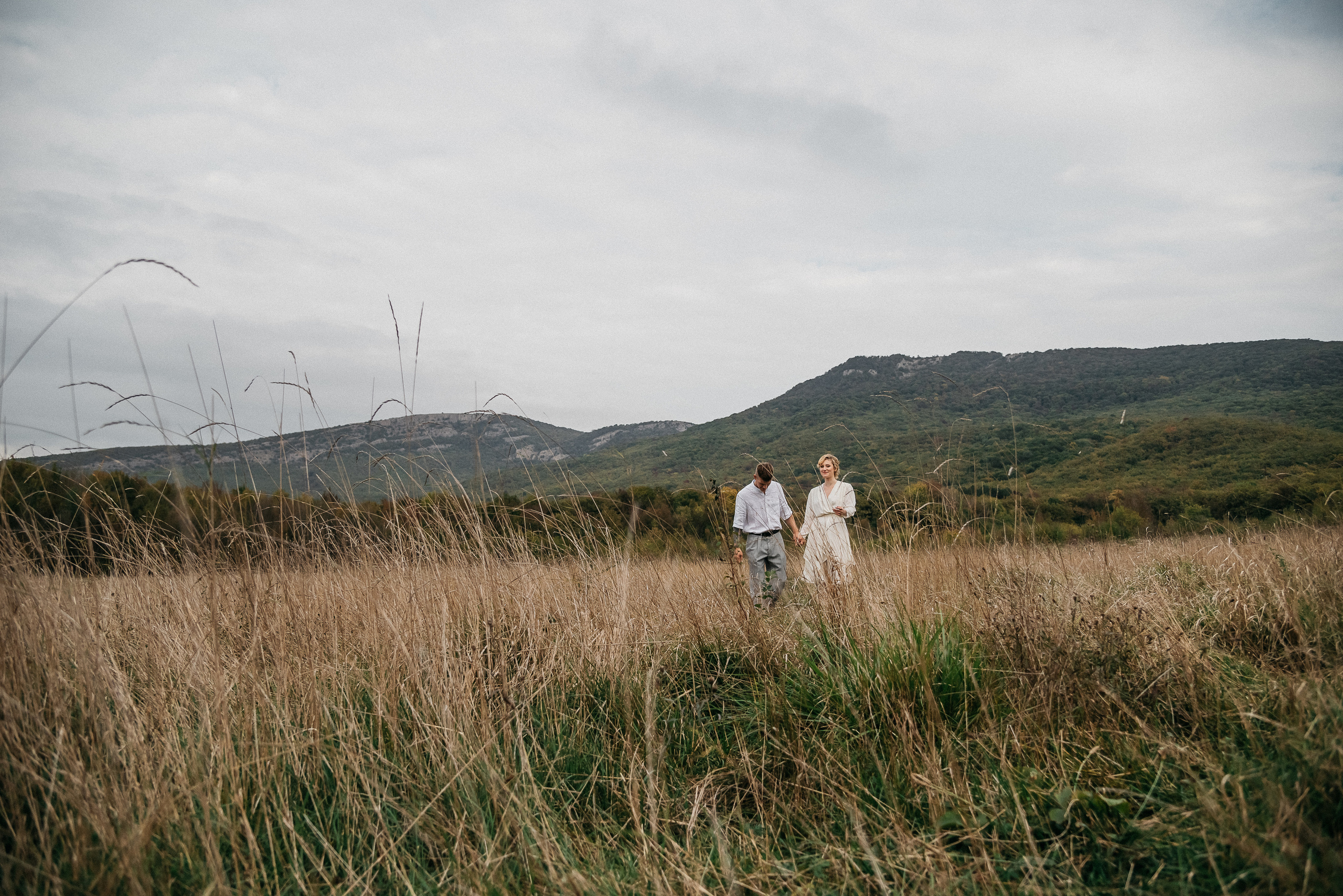 Камерная свадьба в деревенском стиле. Свадебный фотограф Анна Хочева