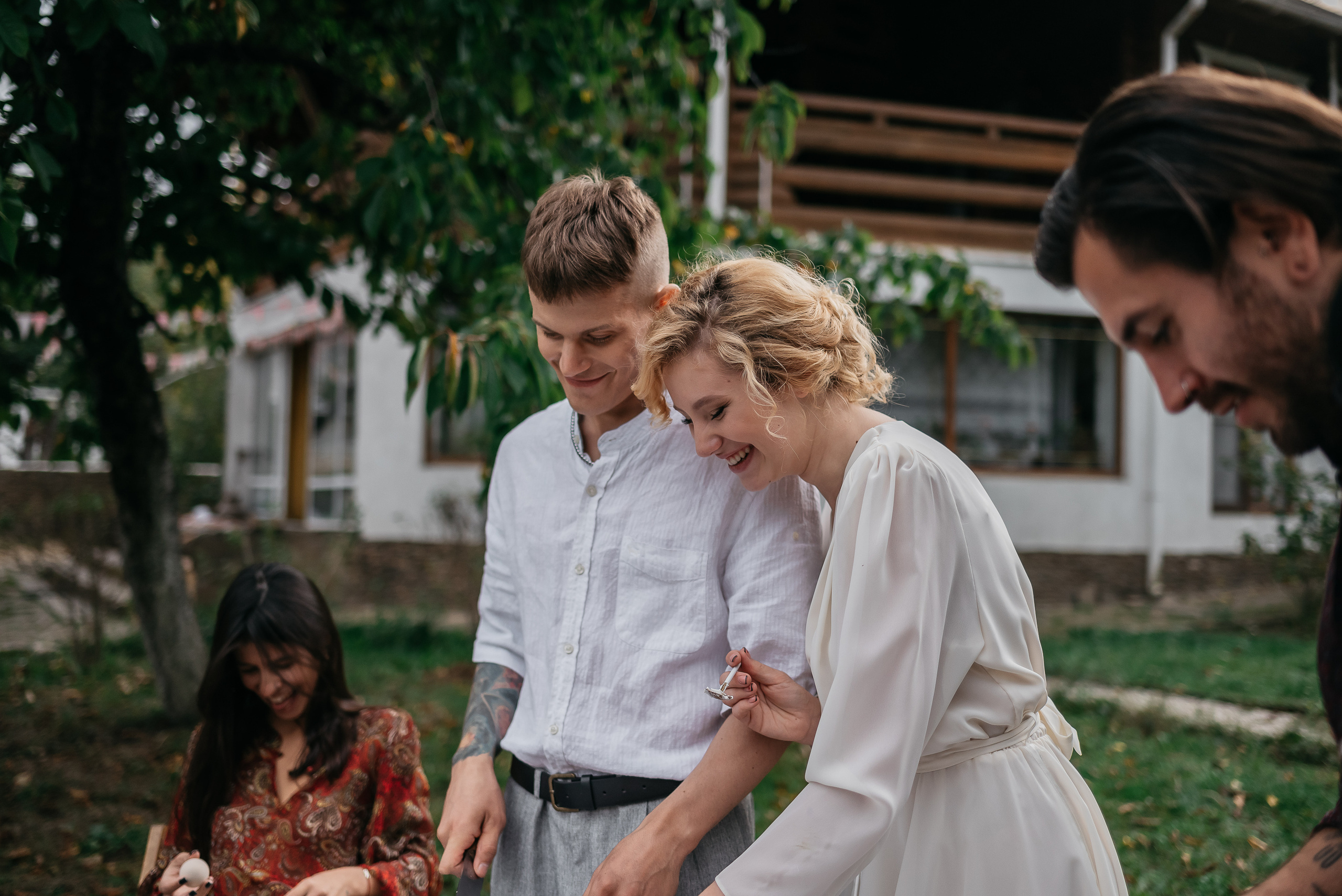 Камерная свадьба в деревенском стиле. Свадебный фотограф Анна Хочева