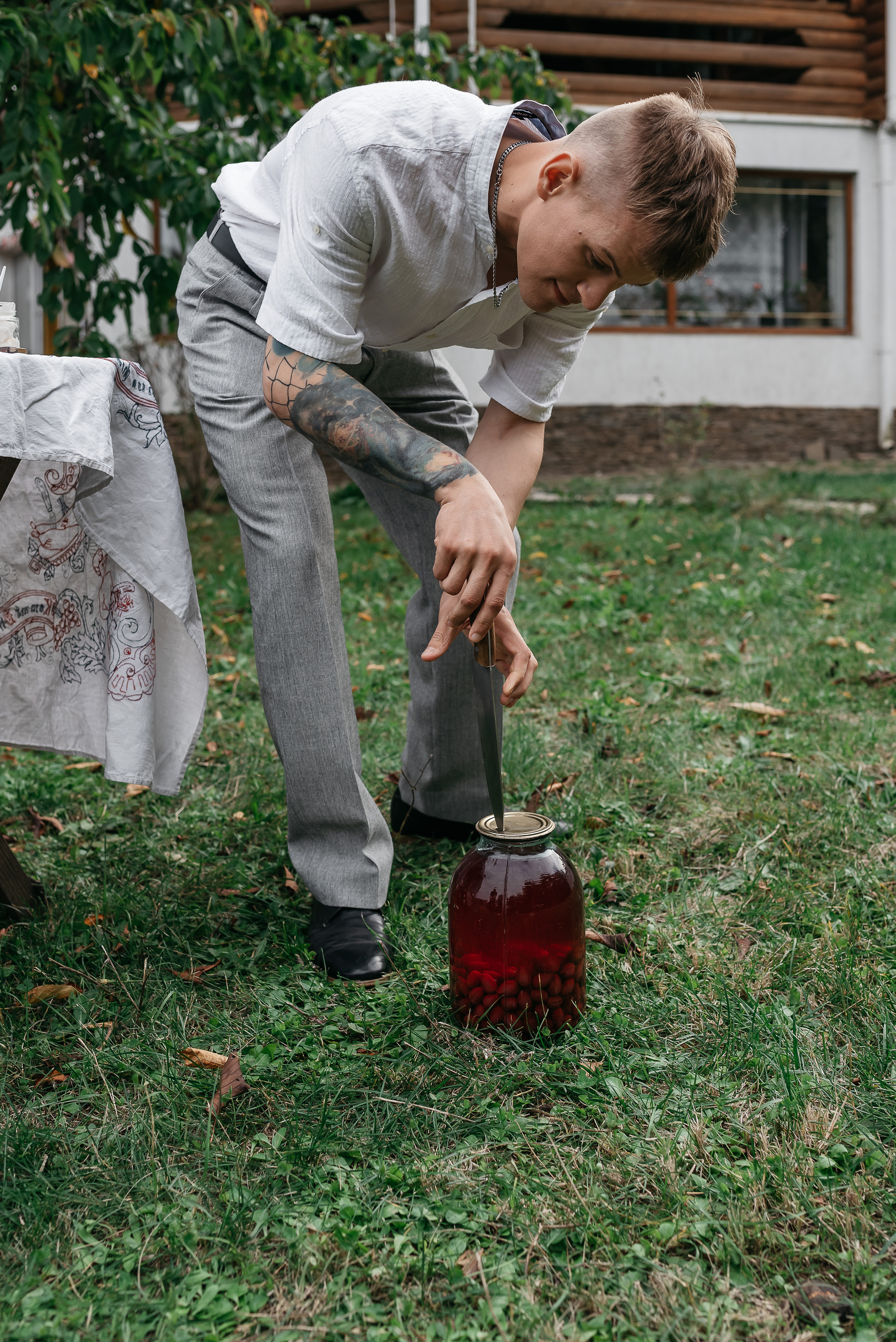 Камерная свадьба в деревенском стиле. Свадебный фотограф Анна Хочева