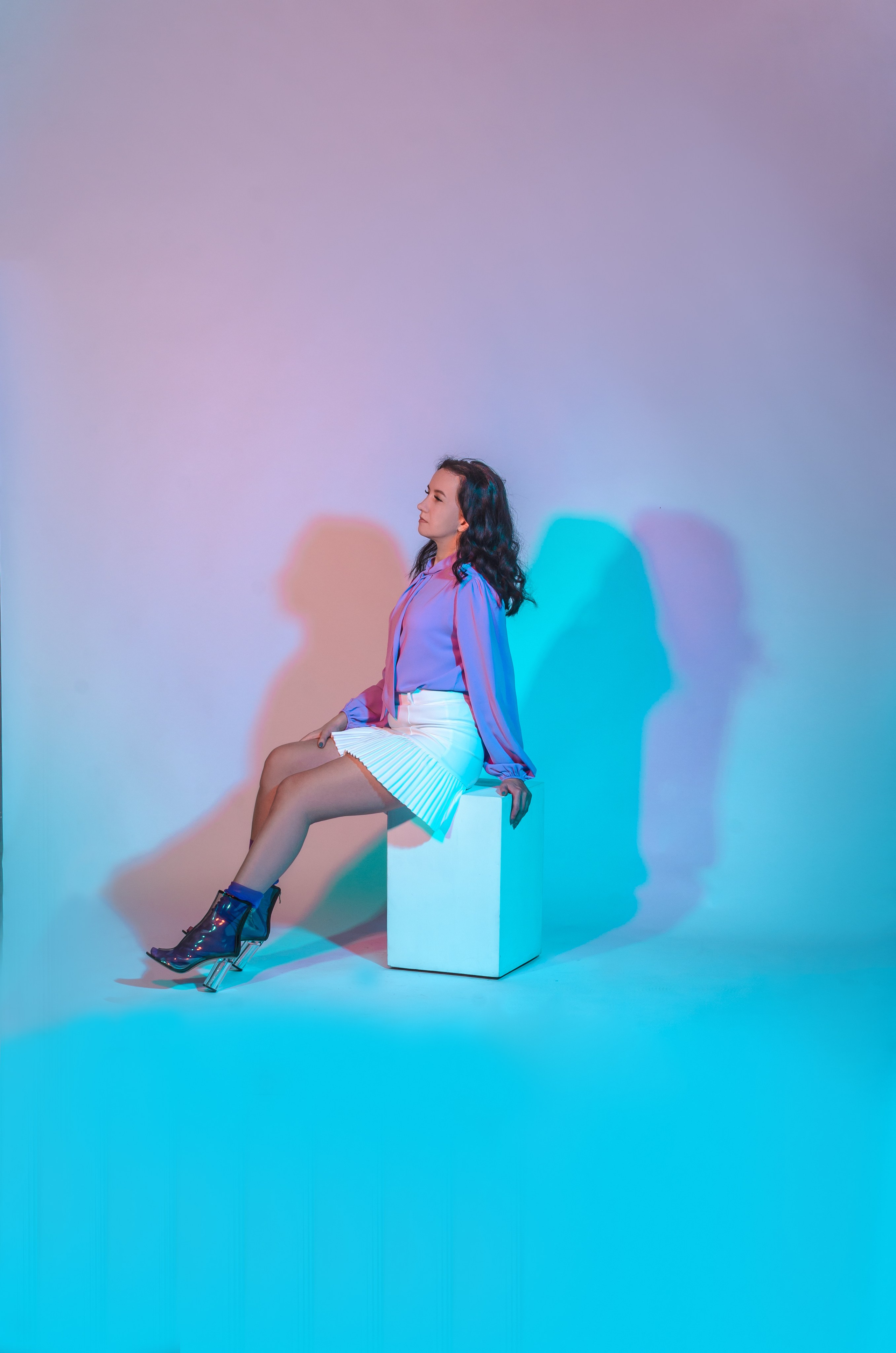 Съемки в студии. Индивидуальные, семейные, студийные съемки в Серпухове и за пределами