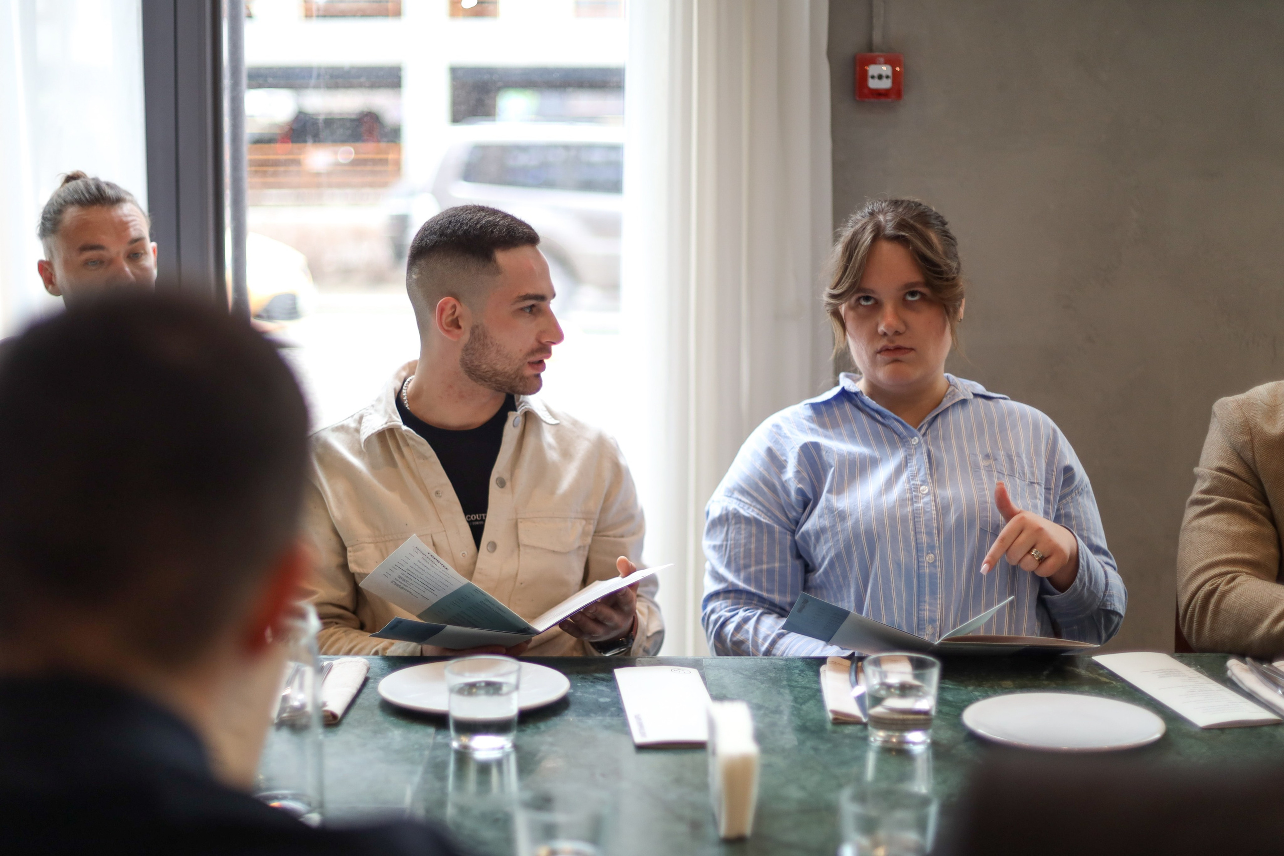 Лабецкий НЕДВИЖЕМОСТЬ. Ужин. Главная