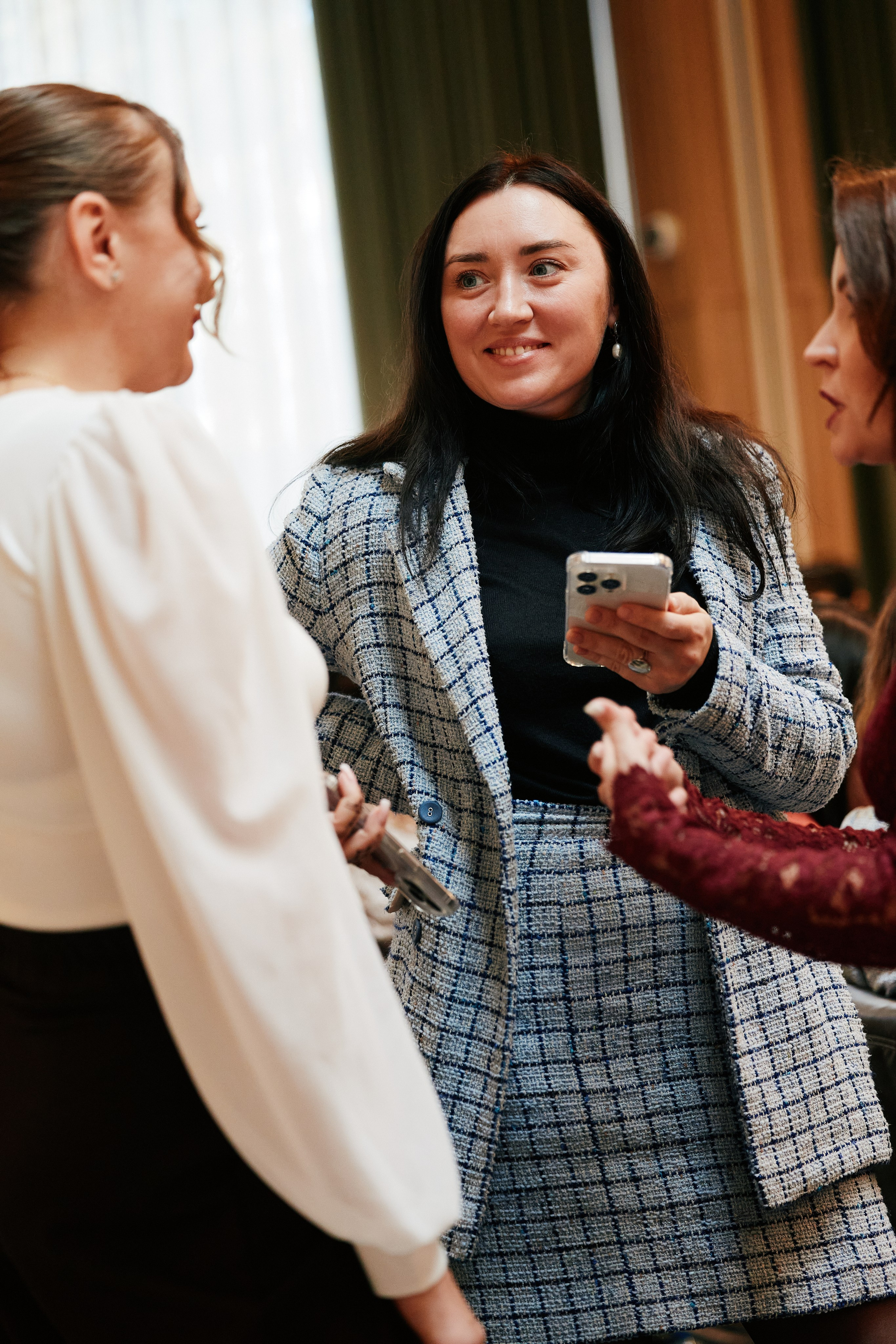 Современная женщина в Hilton 26.10. Свадебный репортажный фотограф краснодар максим дремов дрёмов фотосессия студия цена