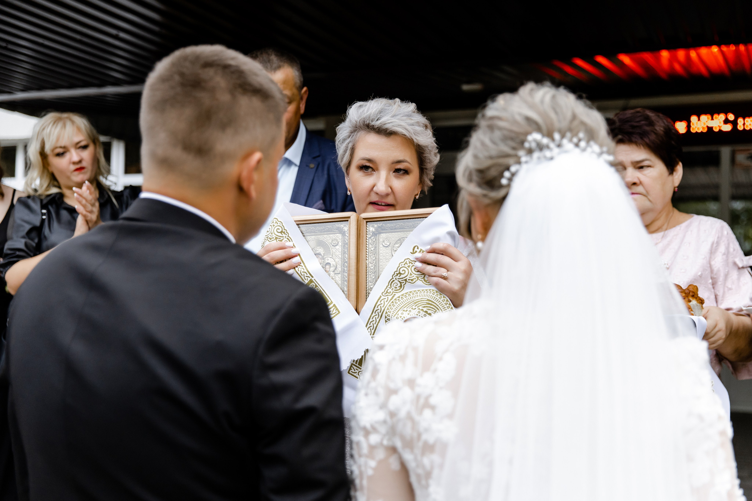 Свадебный день Максима и Вики. Свадебный фотограф Анна Бабахина