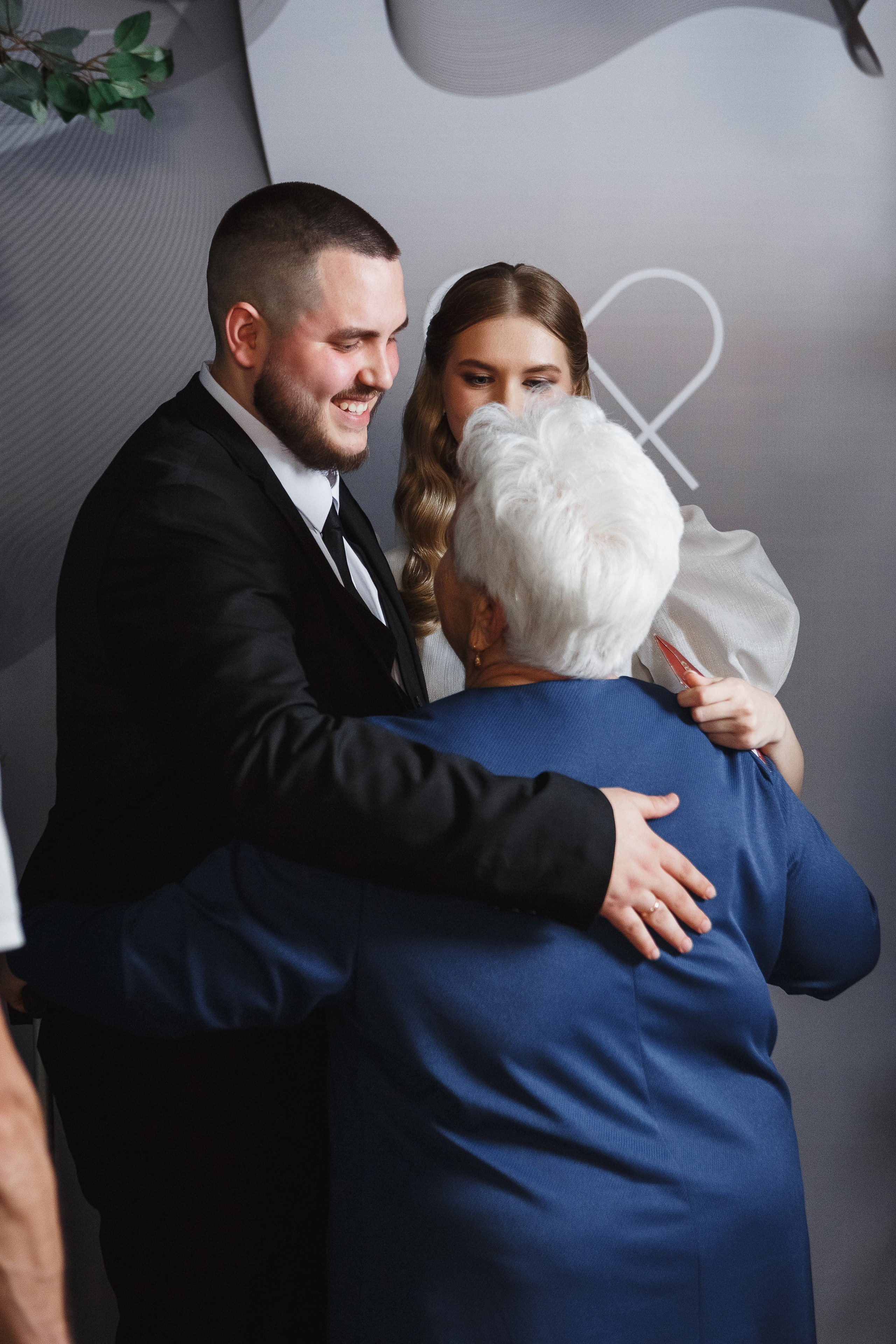 Свадебная фотосессия Саши и Насти в ресторане Чехов Сад, Таганрог. Свадебный и семейный фотограф в Таганроге Бакарюк Антон