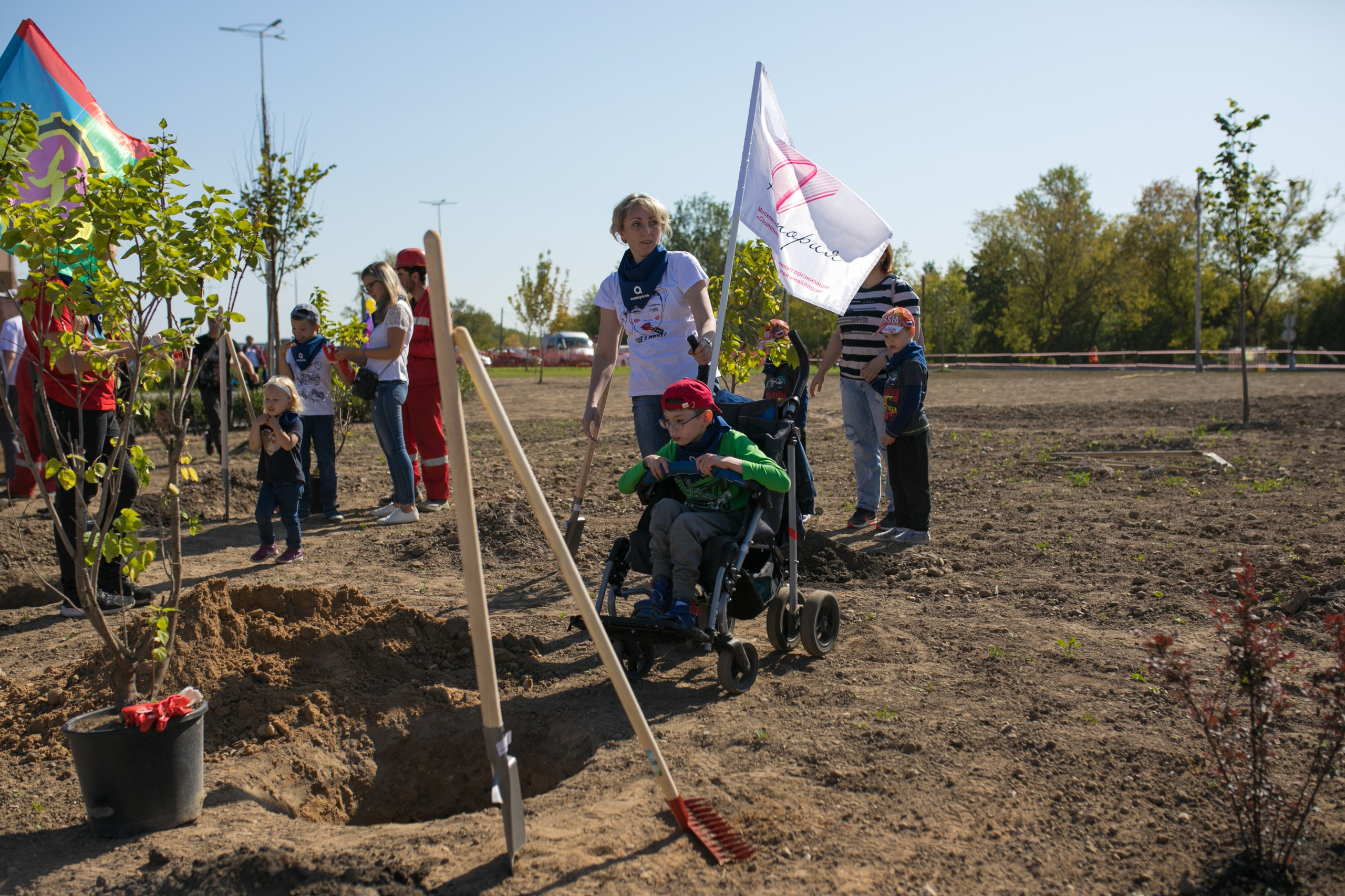 Экологическая акция «Акварельная аллея» ТРЦ Акварель Парк г. Пушкино. Портретный фотограф в Москве Анна Лукерьина