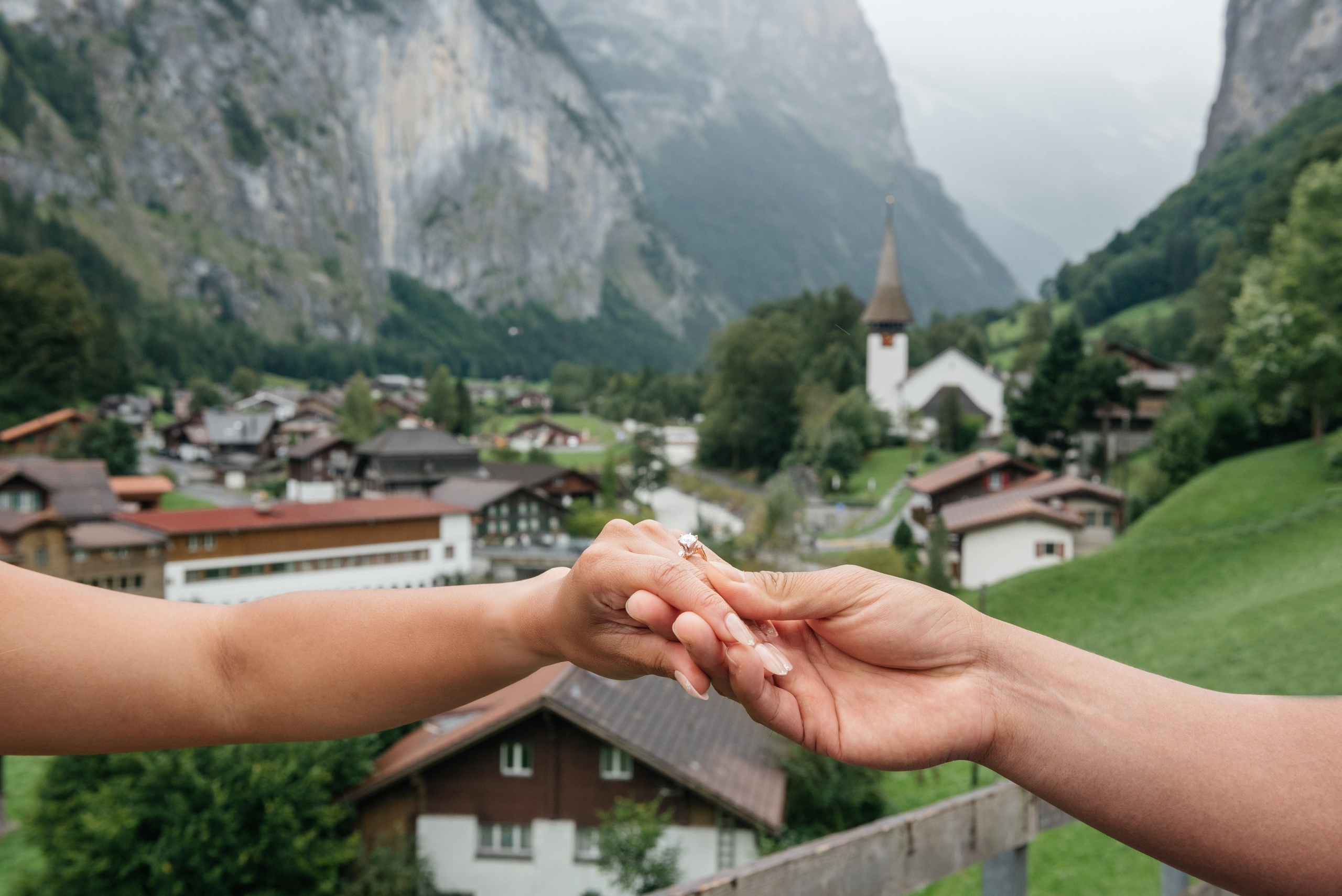 Angeline & Kenneth (Lauterbrunnen). Photographer in Interlaken area