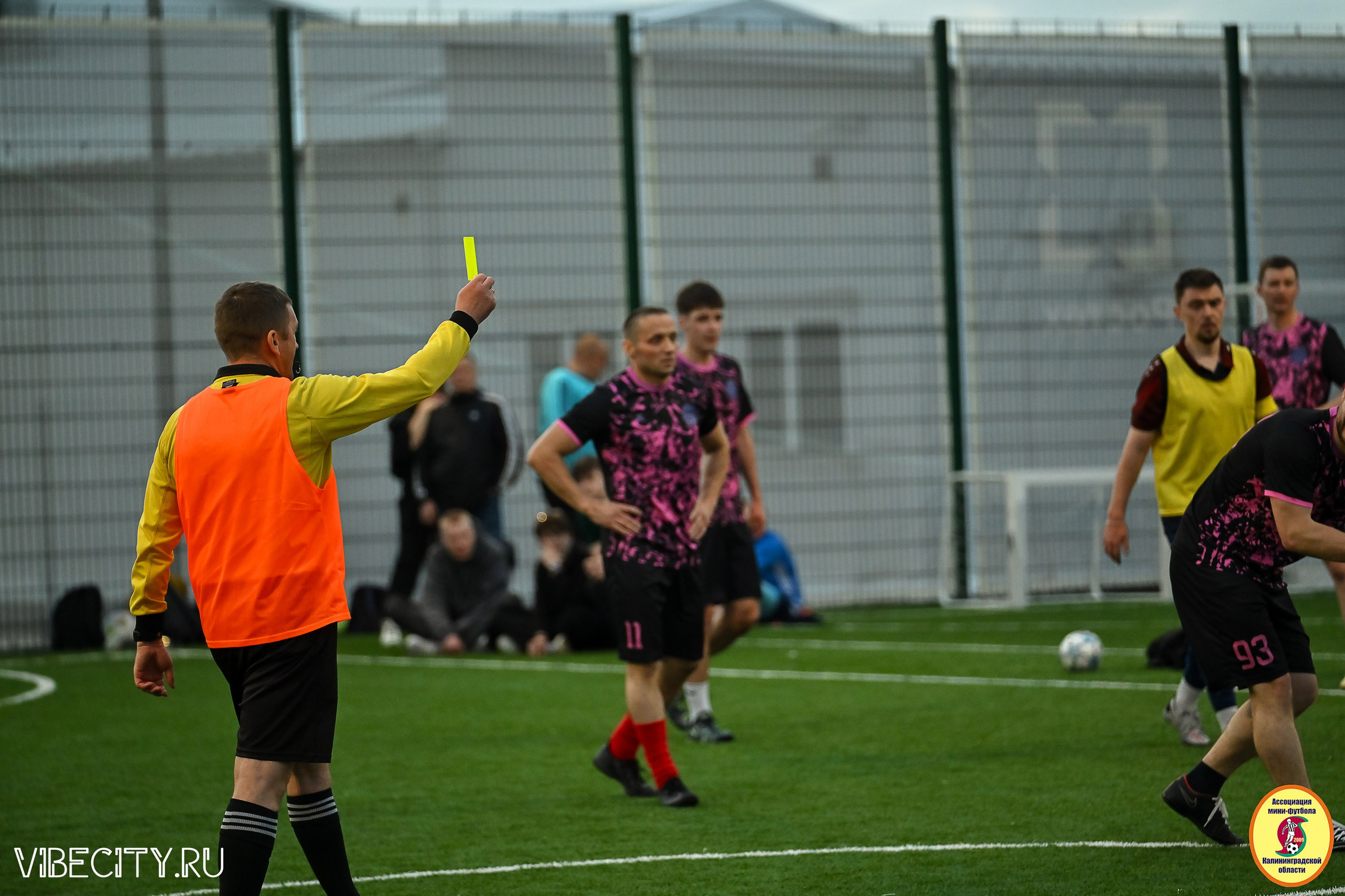 ИГРЫ МИНИ-ФУТБОЛЬНОЙ ЛИГИ. VIBECITY.RU Вайб Сити Ру Фоторепортажи Фотоотчеты Калининград