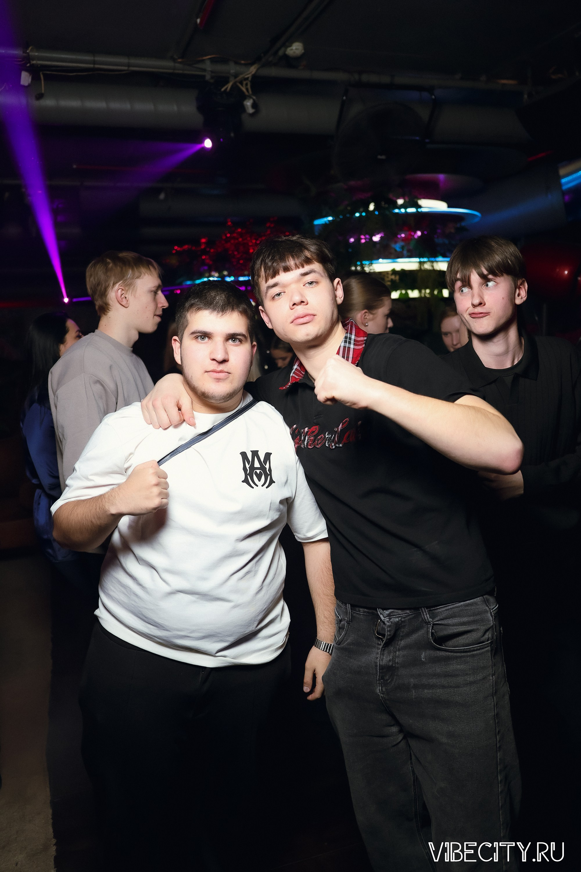 DOUBLE U. VIBECITY.RU Вайб Сити Ру Фоторепортажи Фотоотчеты Калининград