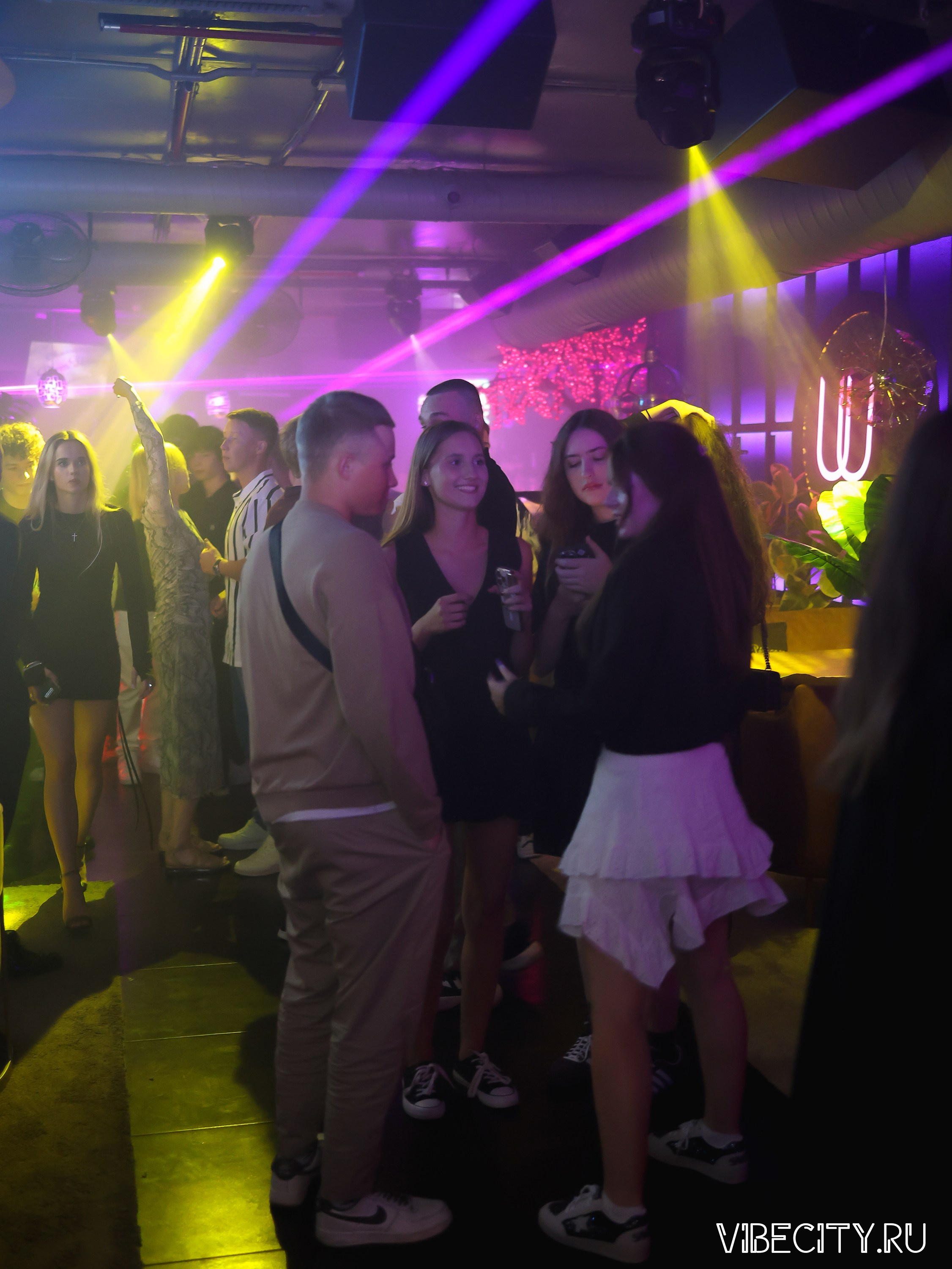 DOUBLE U. VIBECITY.RU Вайб Сити Ру Фоторепортажи Фотоотчеты Калининград