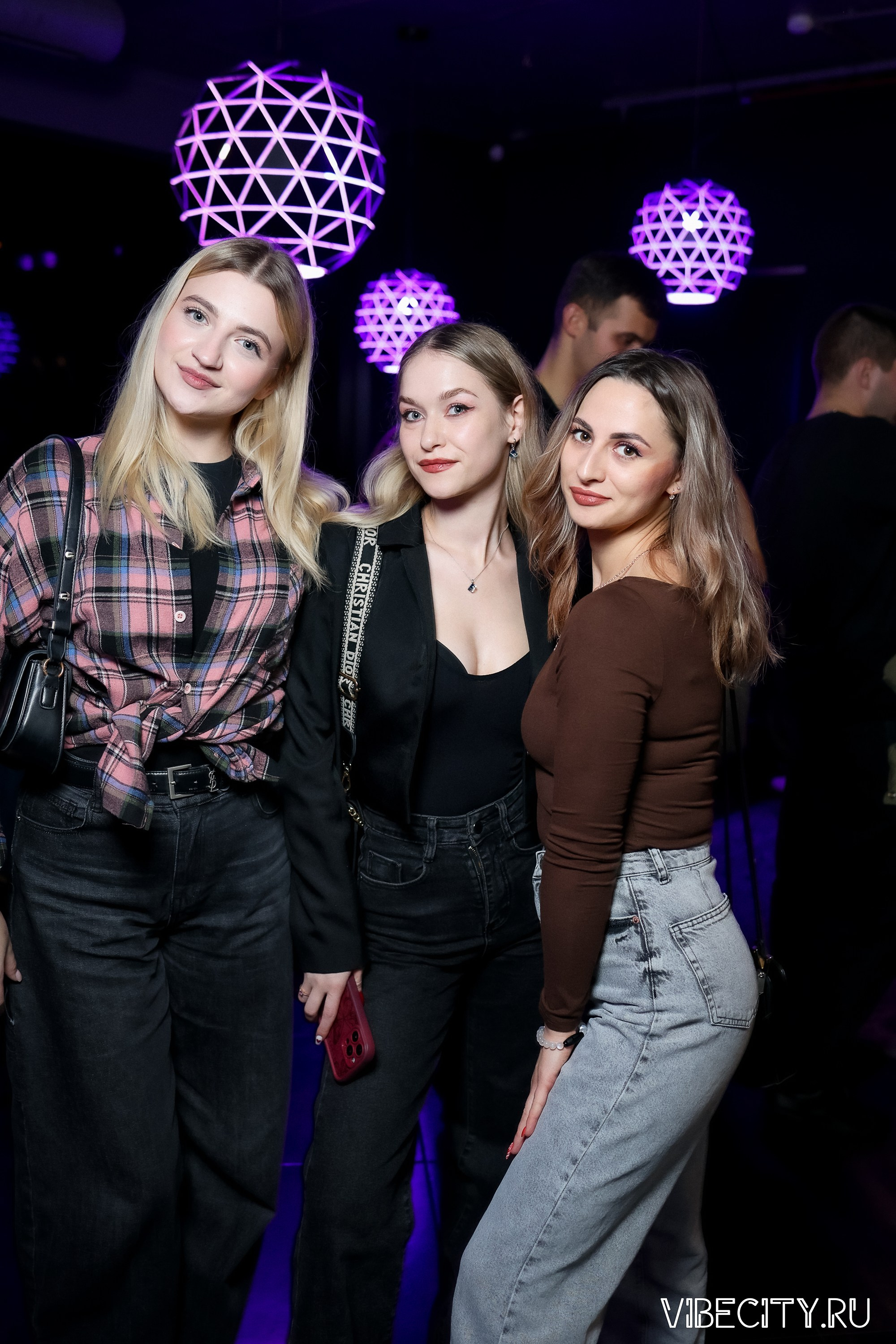 DOUBLE U. VIBECITY.RU Вайб Сити Ру Фоторепортажи Фотоотчеты Калининград