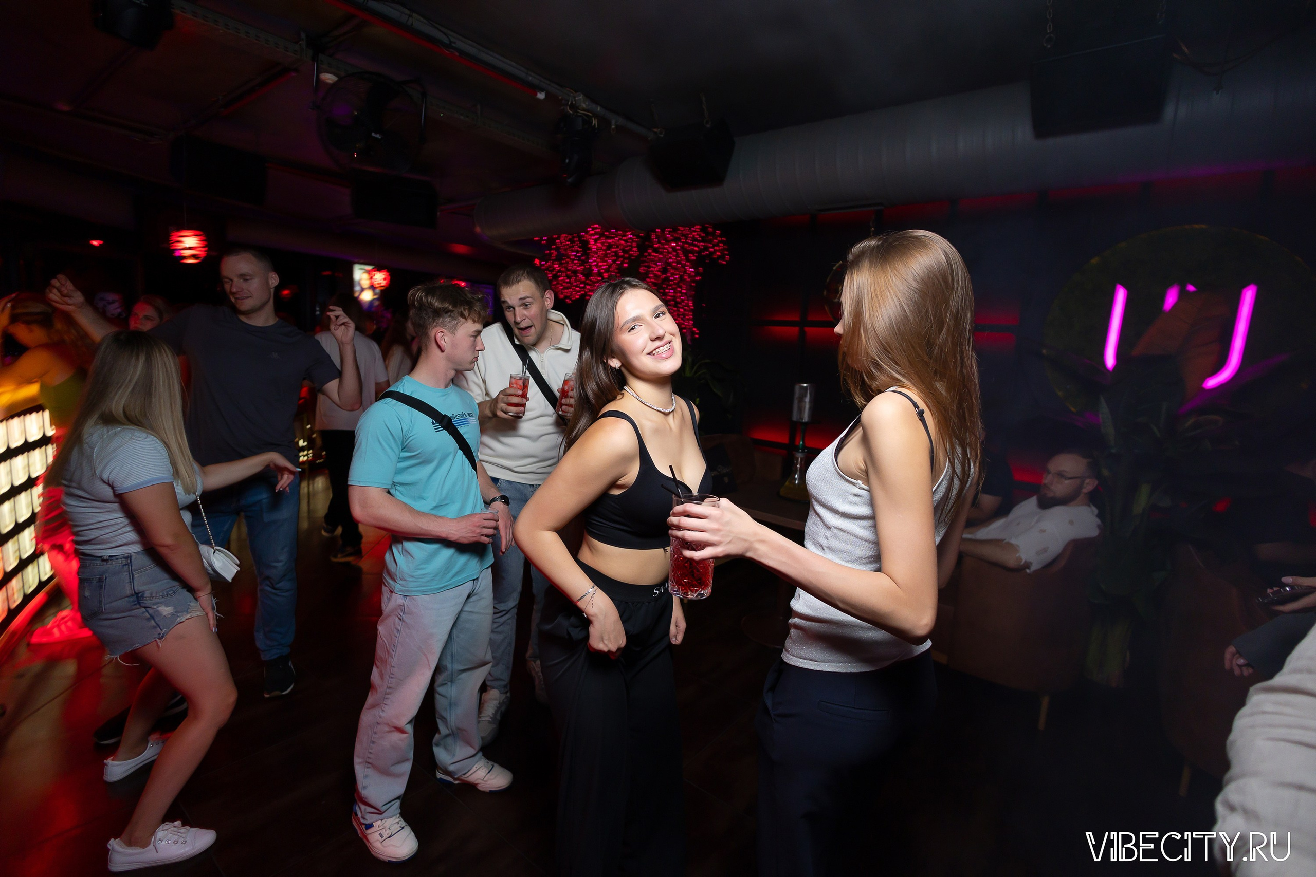 DOUBLE U. VIBECITY.RU Вайб Сити Ру Фоторепортажи Фотоотчеты Калининград